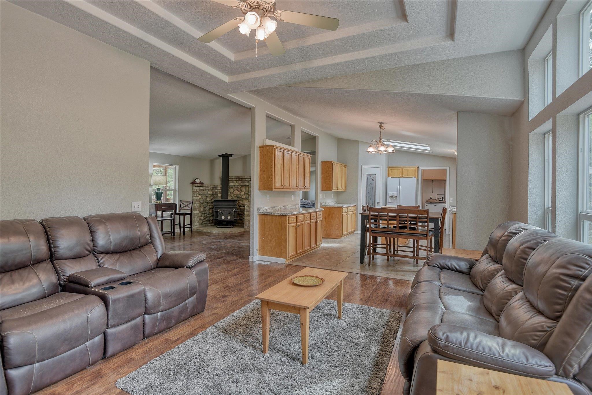 41103 N Running Deer Ln