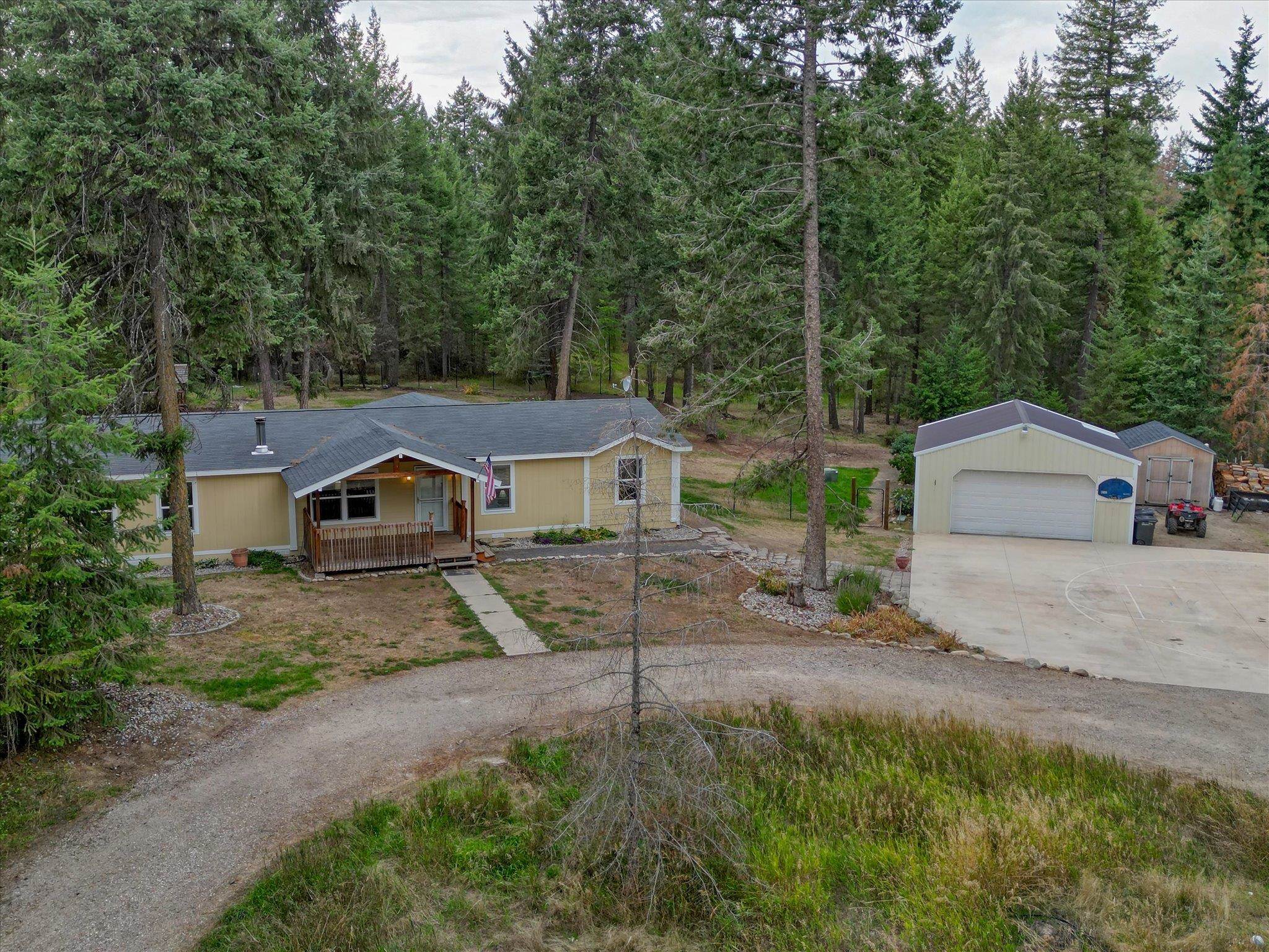 41103 N Running Deer Ln