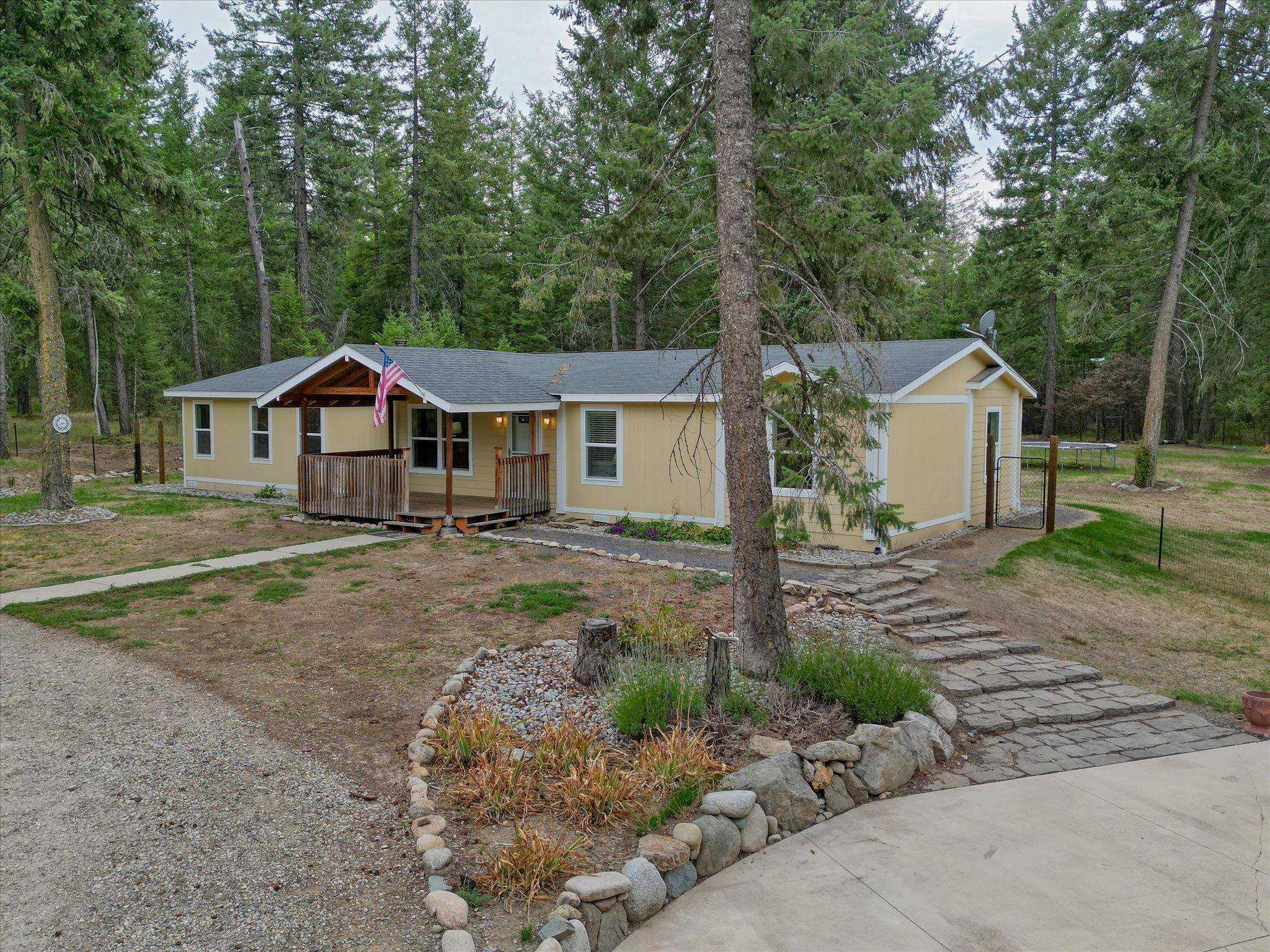 41103 N Running Deer Ln