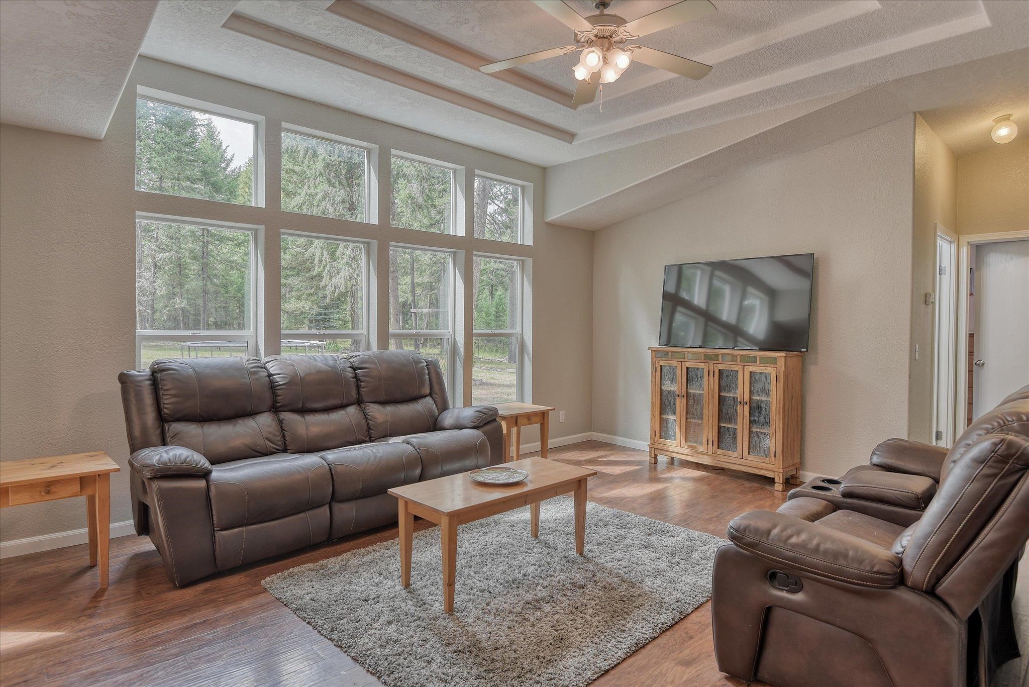 41103 N Running Deer Ln