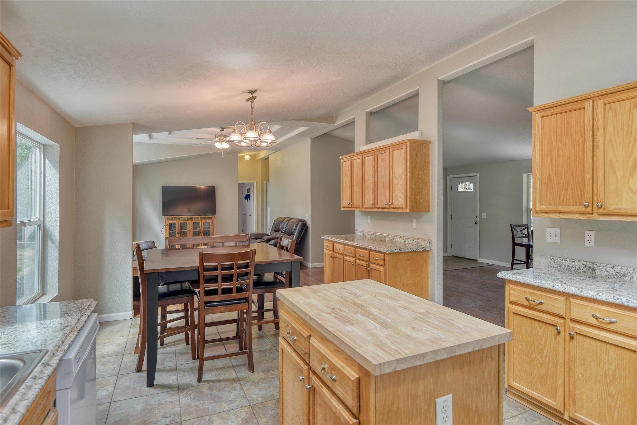 41103 N Running Deer Ln