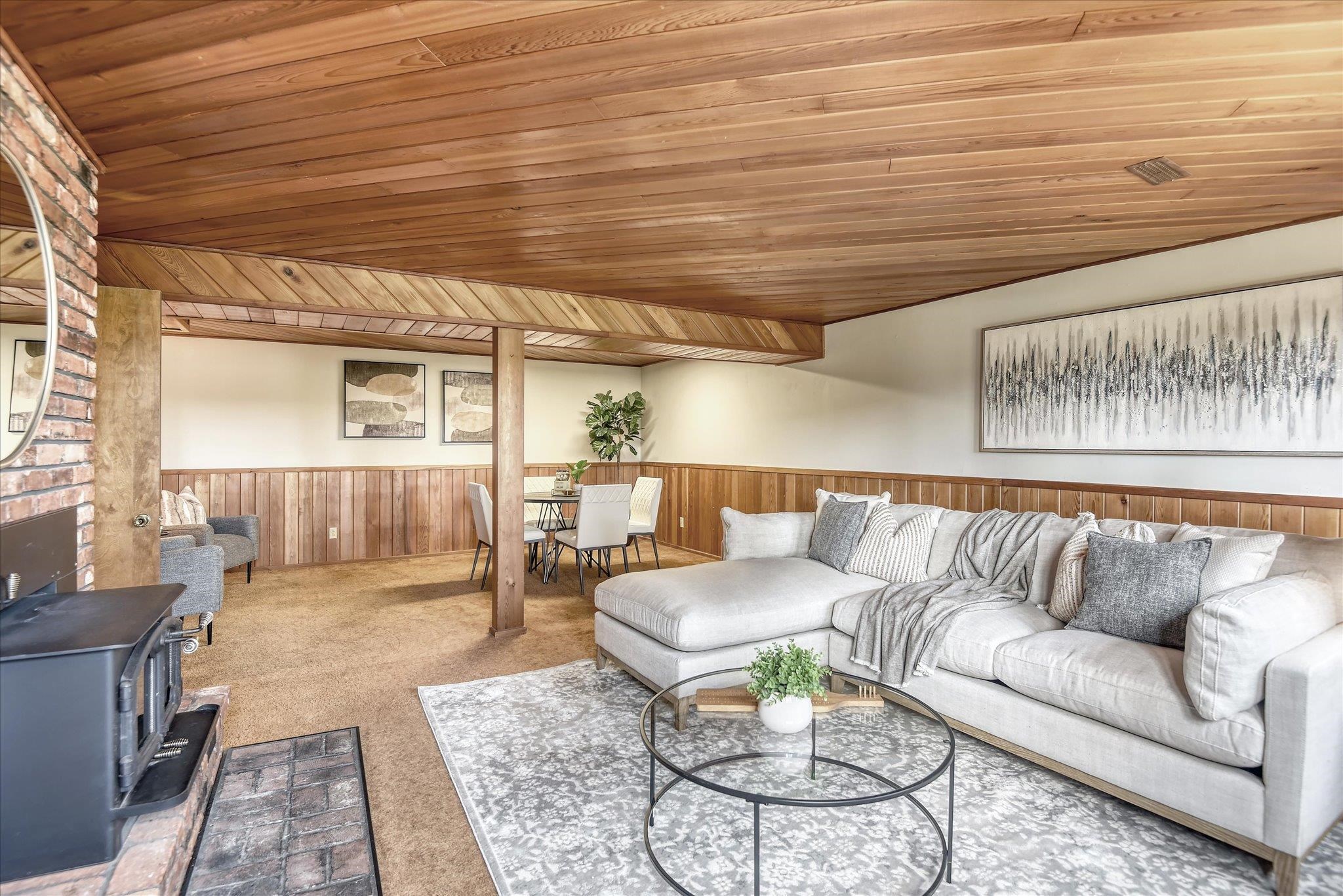 2505 E Casper Dr