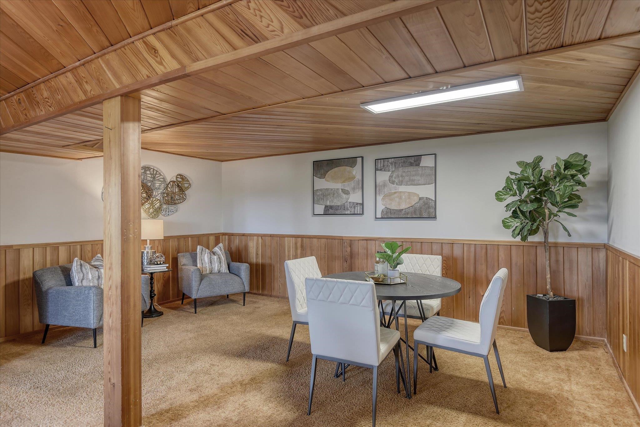 2505 E Casper Dr
