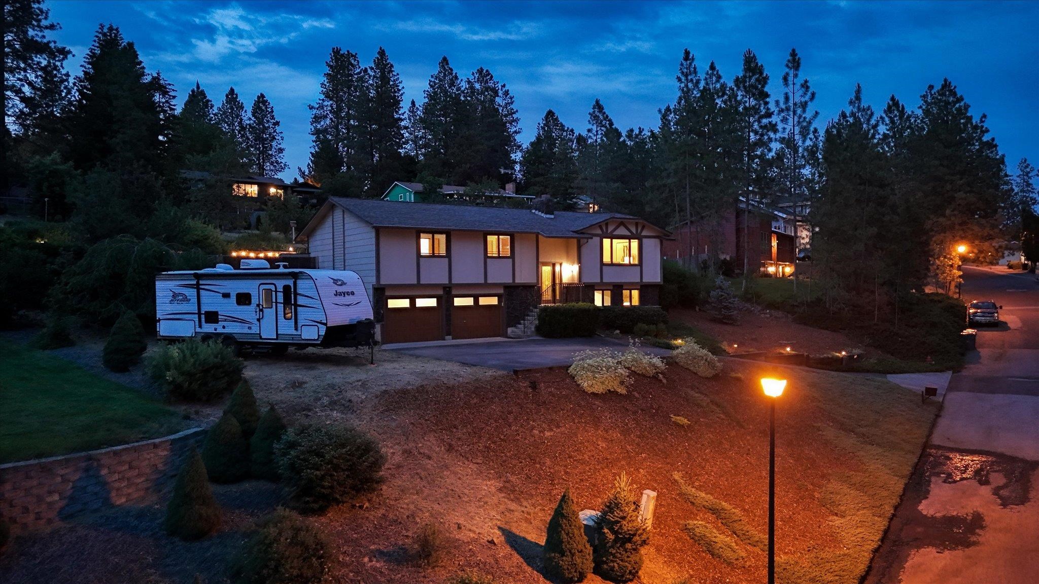 2505 E Casper Dr