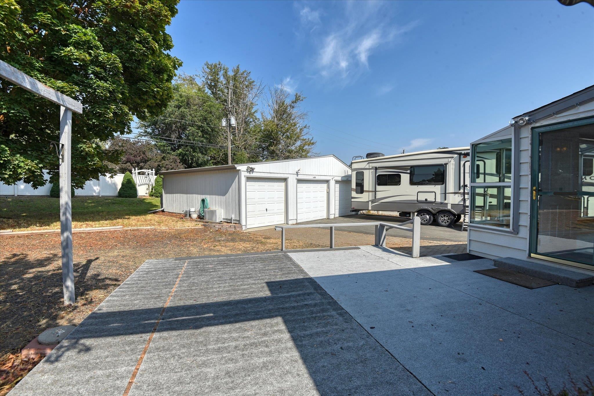 223 Gregory Dr