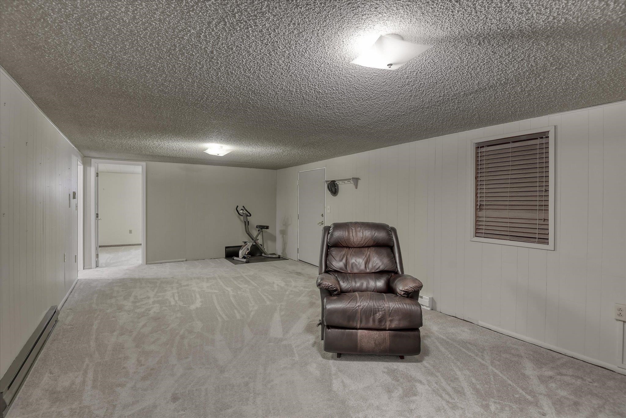 223 Gregory Dr