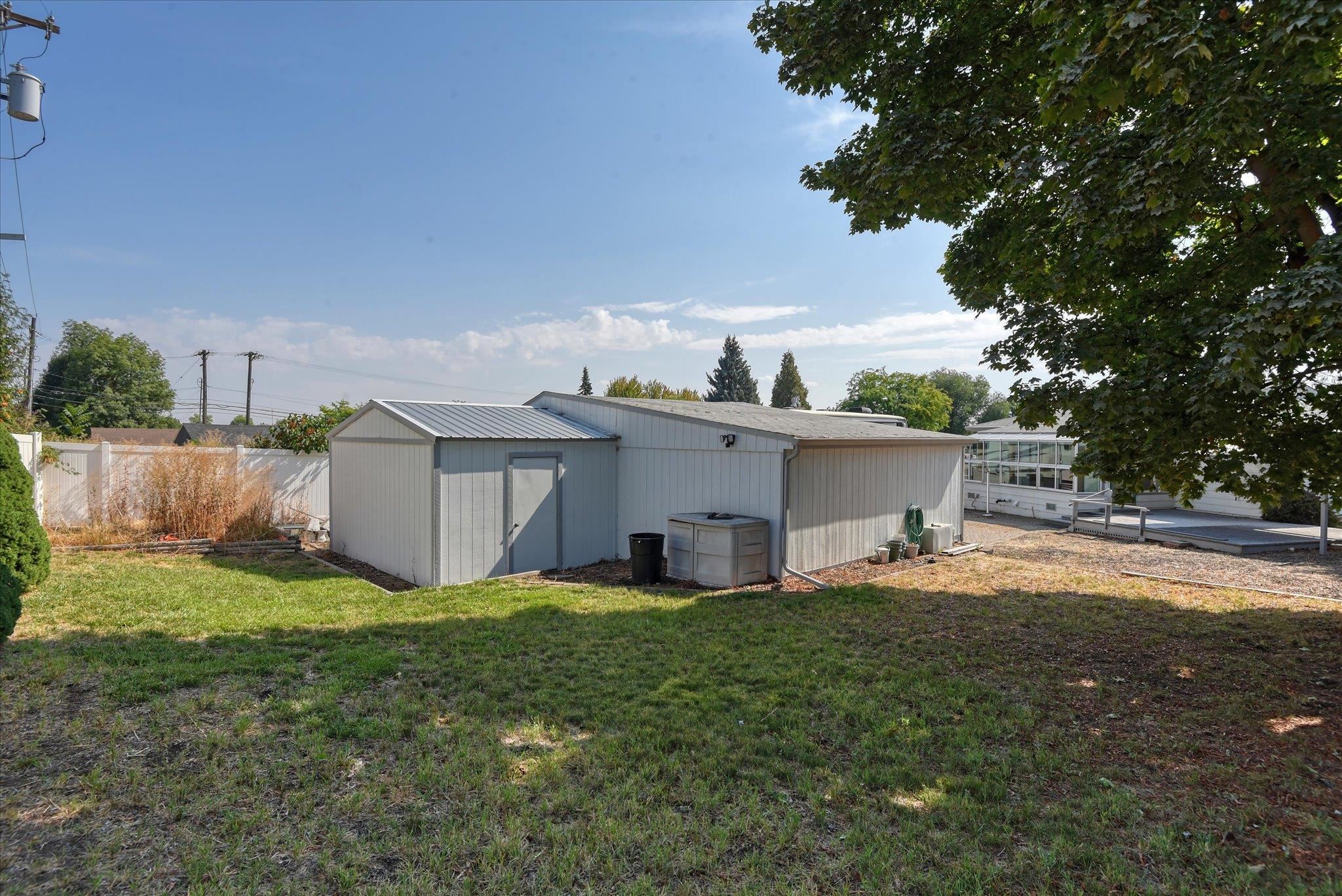223 Gregory Dr