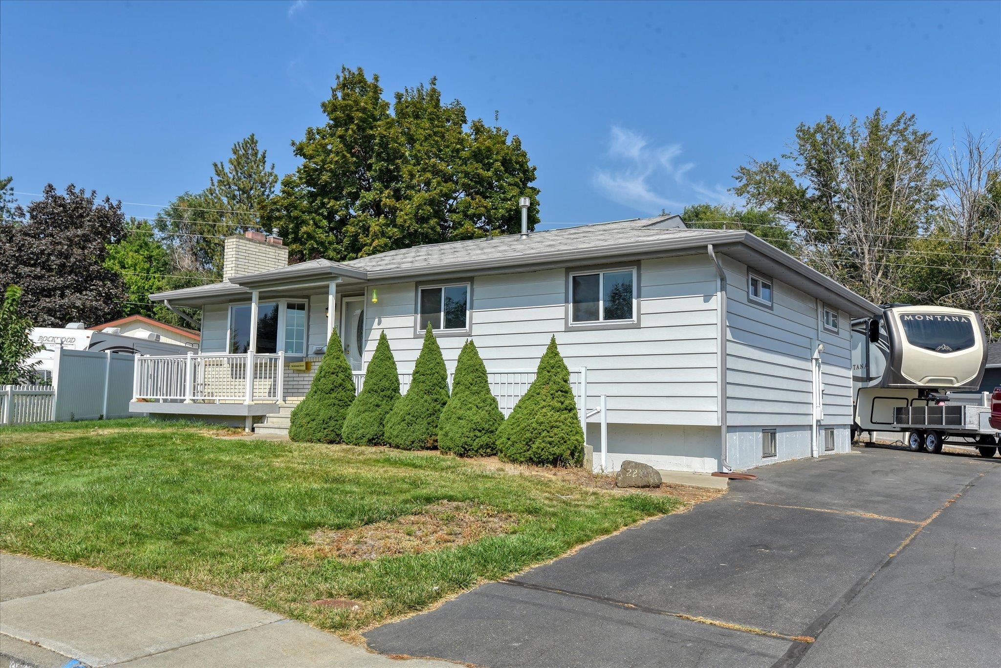 223 Gregory Dr