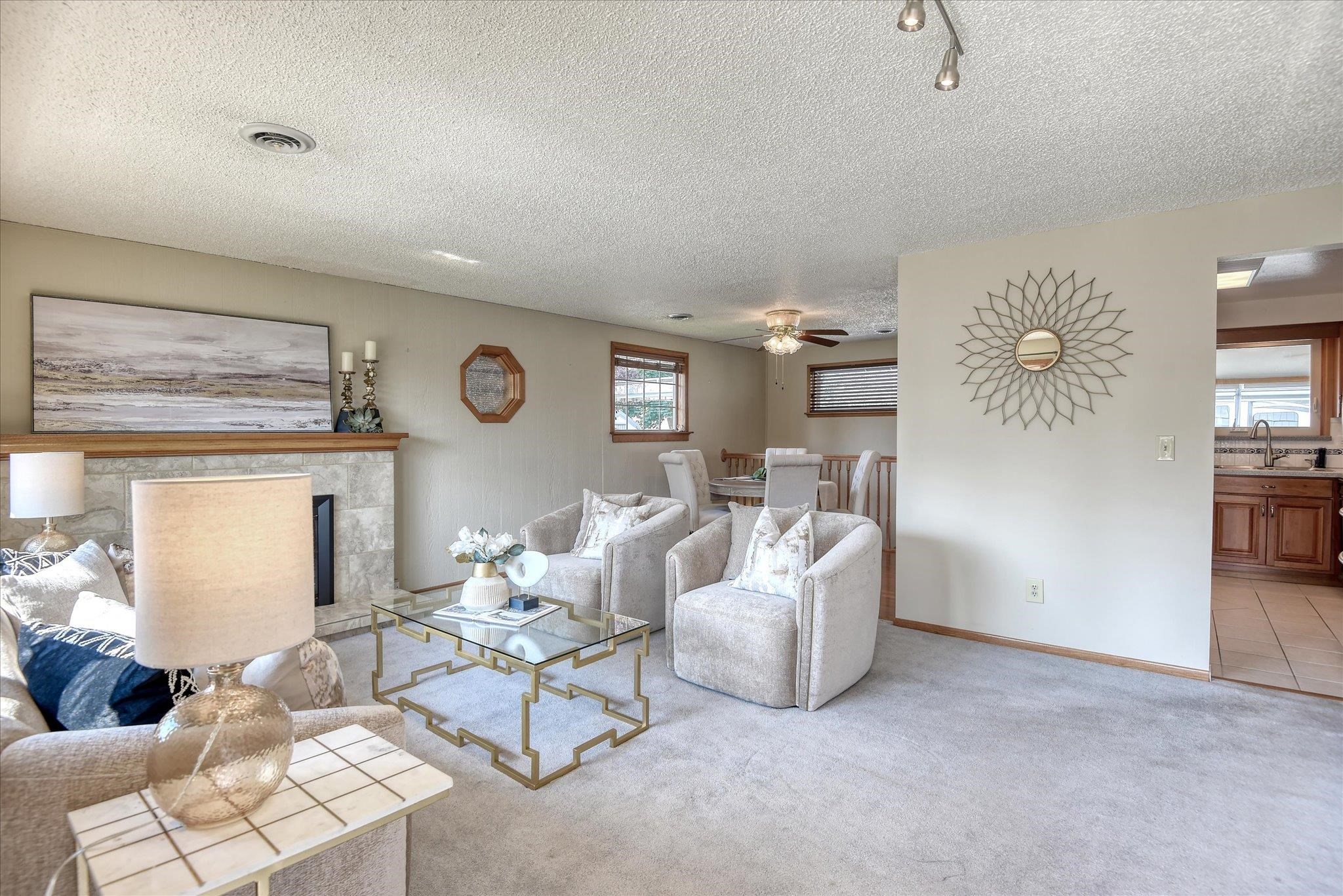 223 Gregory Dr