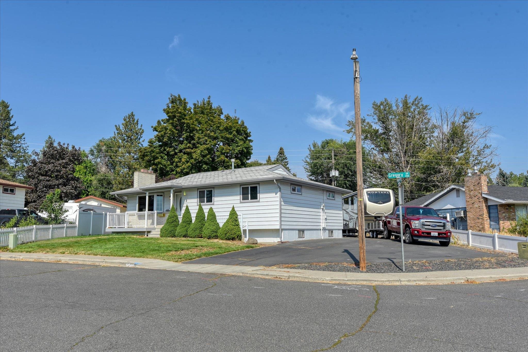 223 Gregory Dr