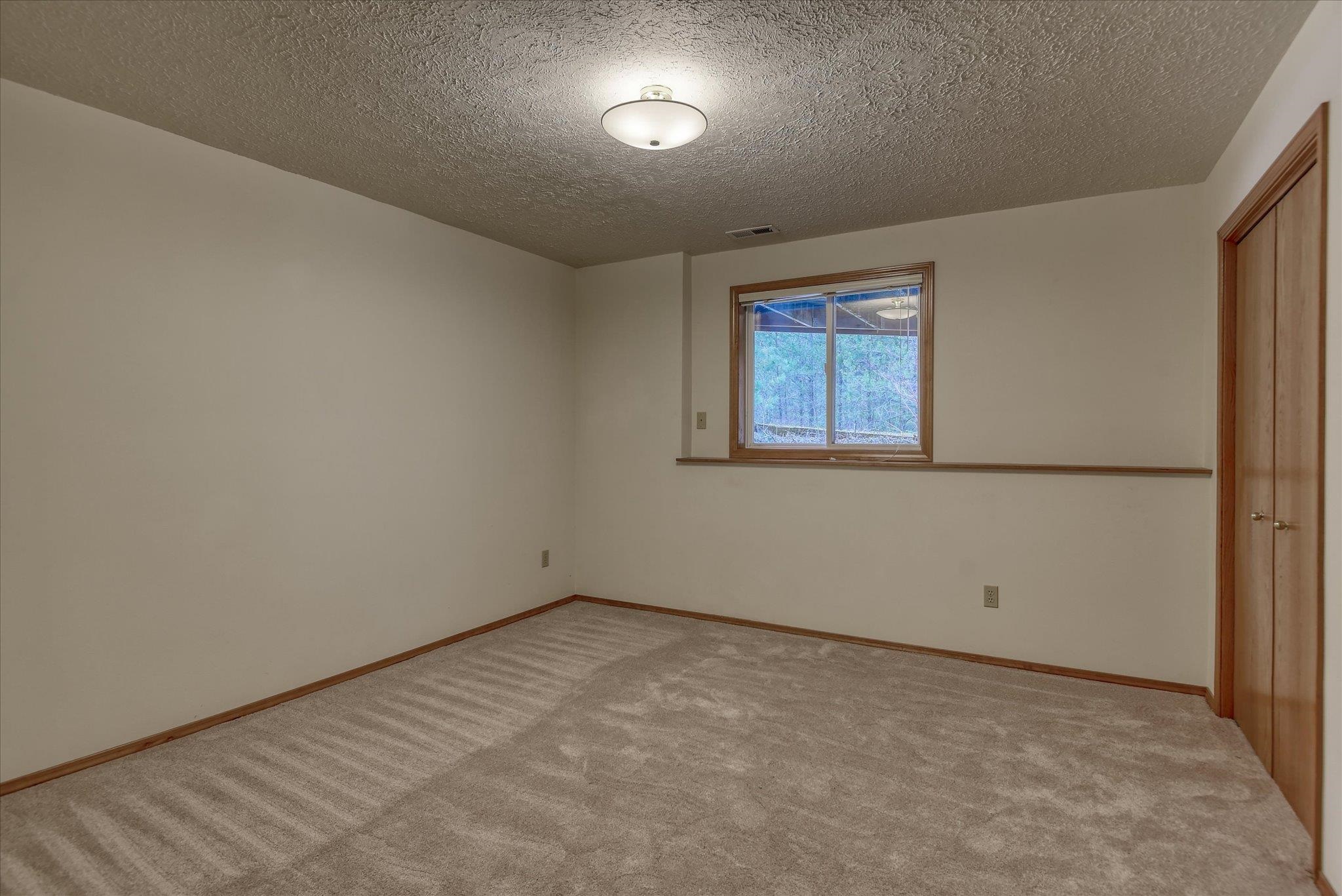 27907 N River Estates Dr