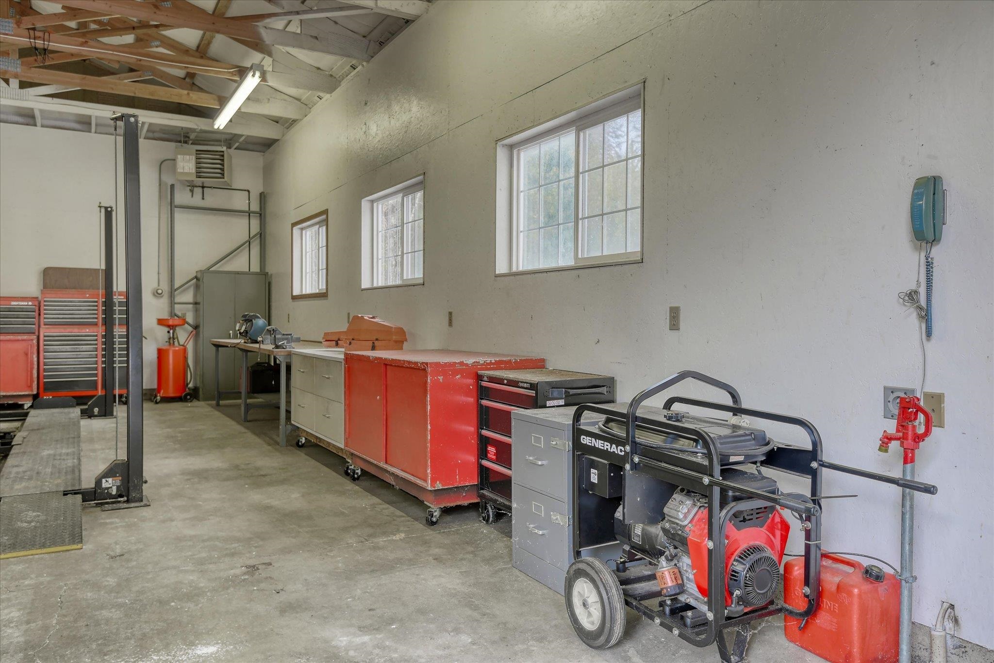 27907 N River Estates Dr