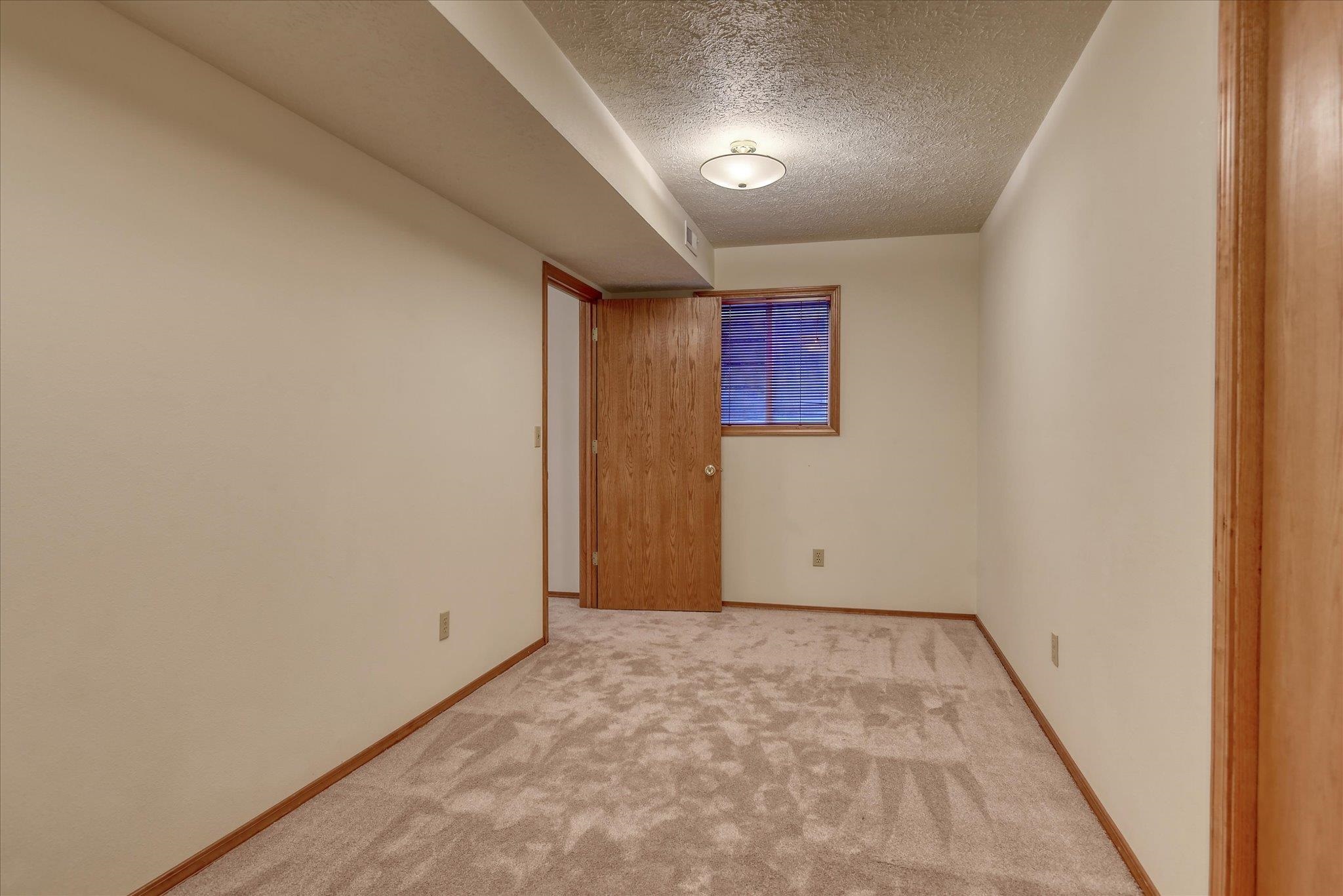 27907 N River Estates Dr