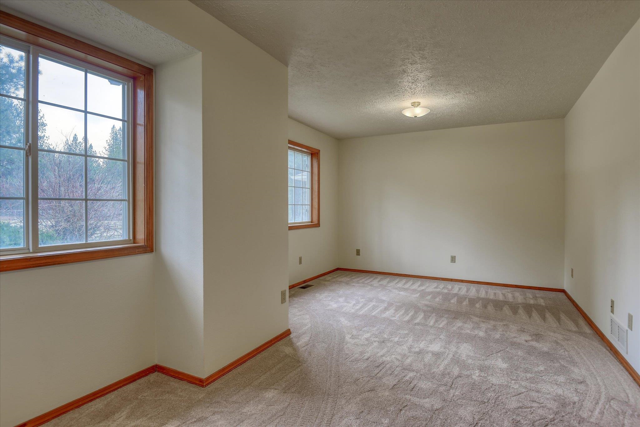 27907 N River Estates Dr