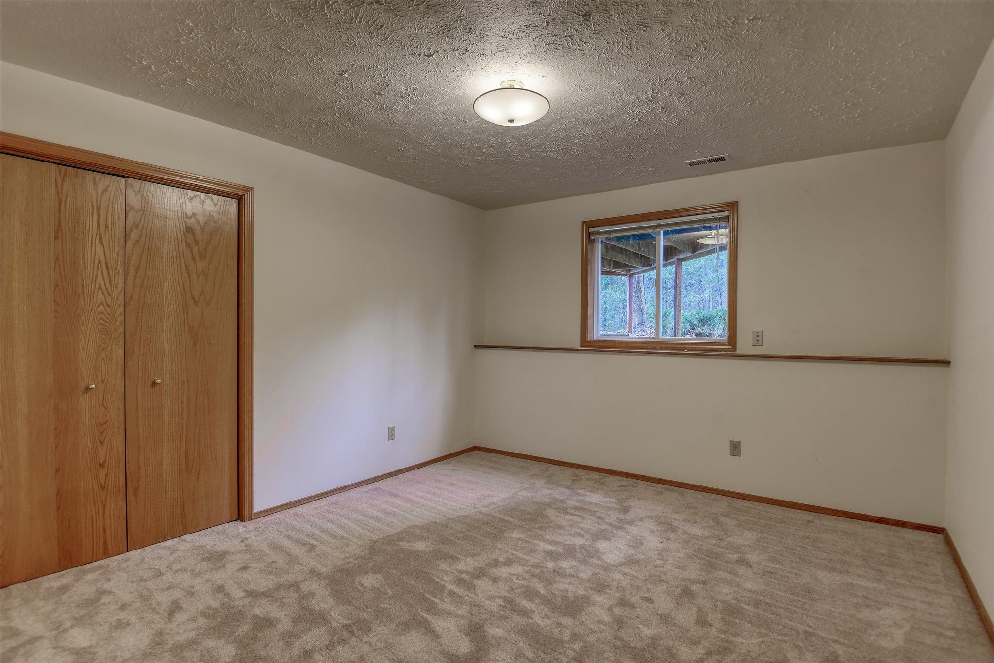 27907 N River Estates Dr