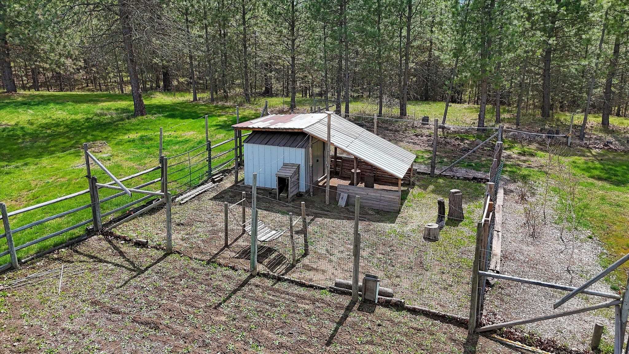 2717 S Jays Rd