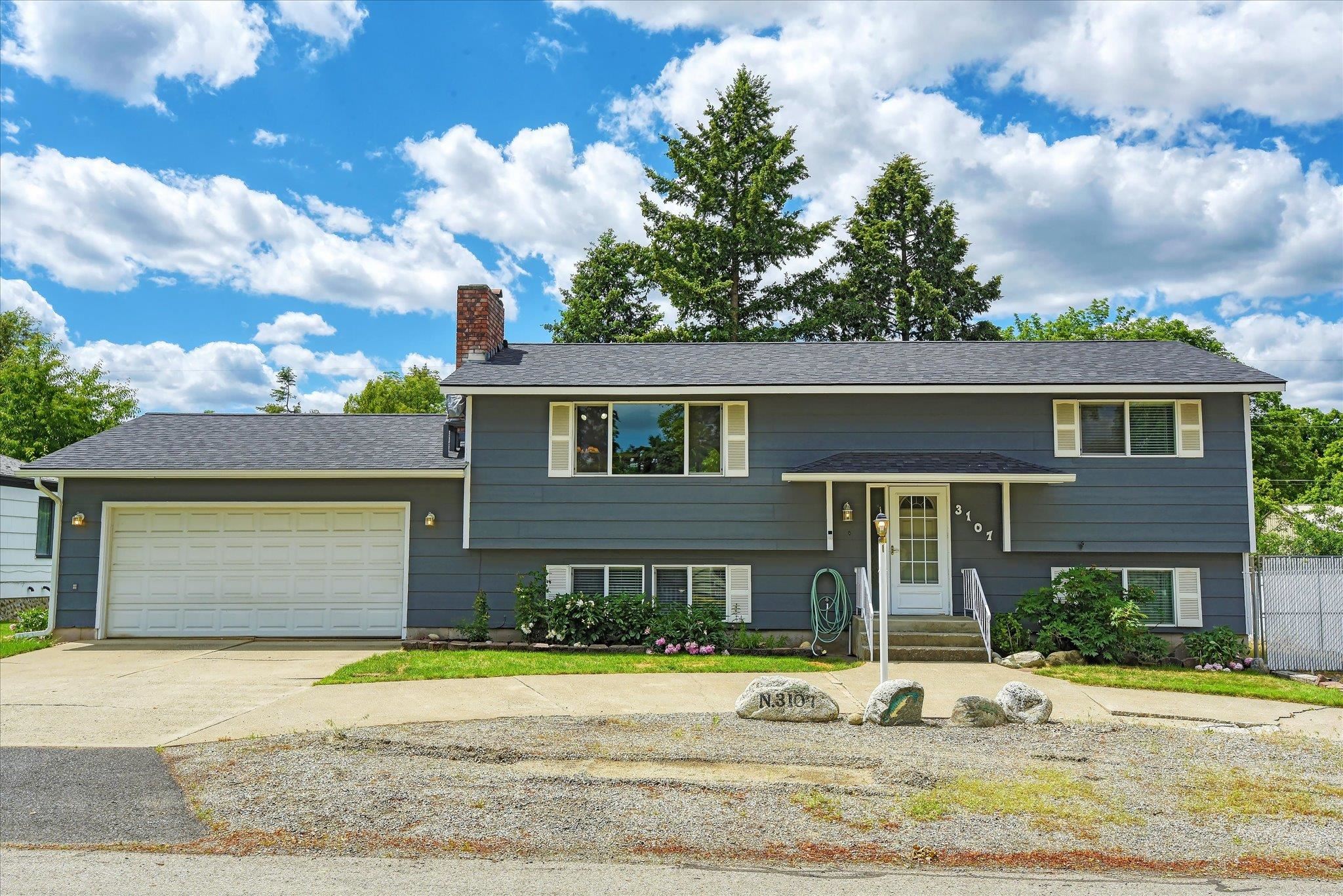 3107 N Lily Rd