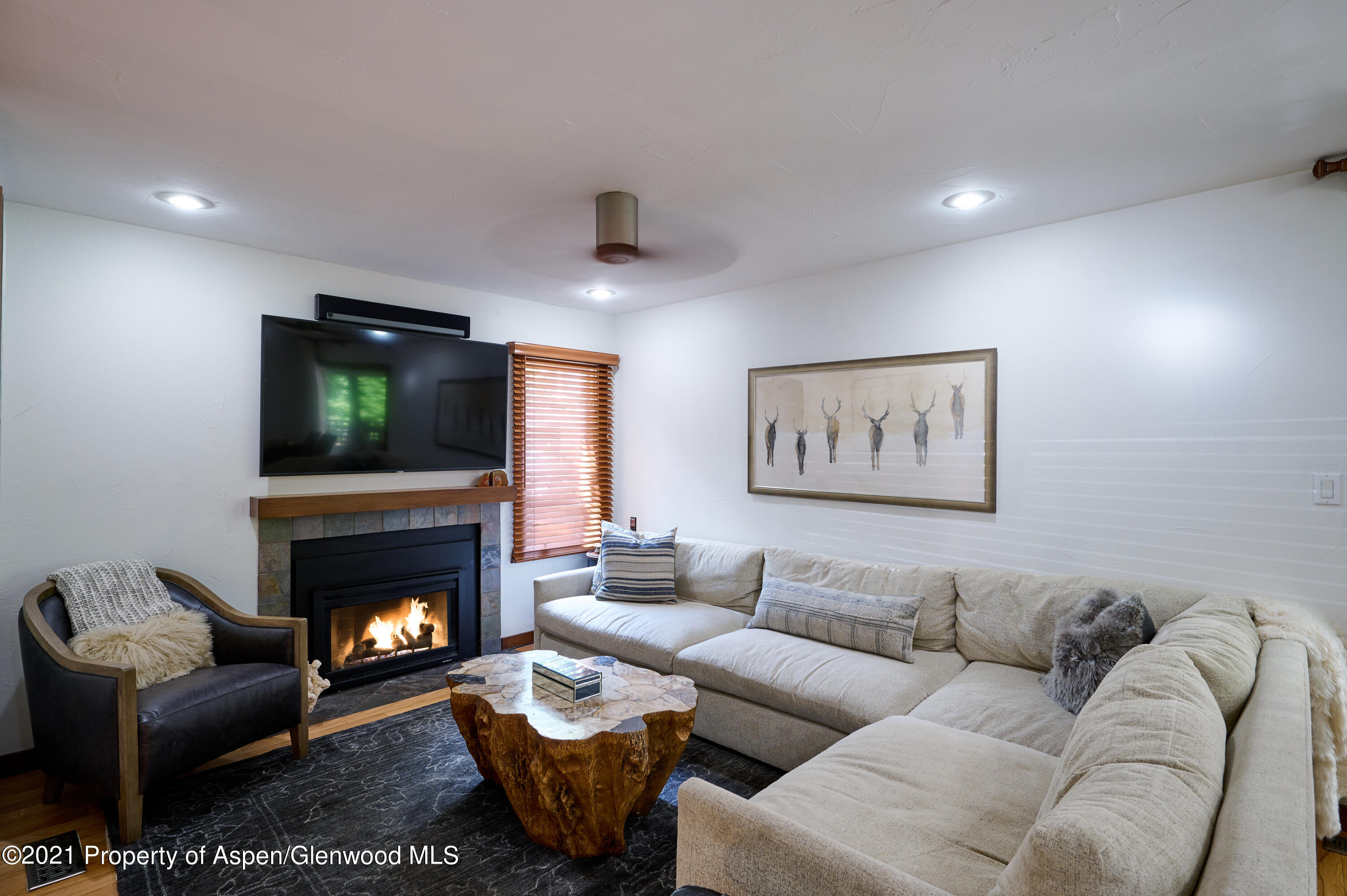 814 W Bleeker Street, C-2