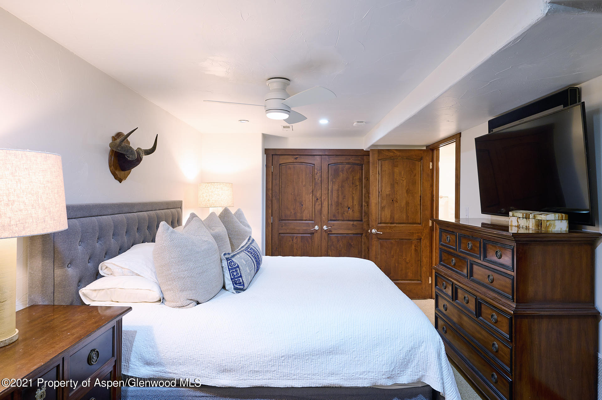 814 W Bleeker Street, C-2