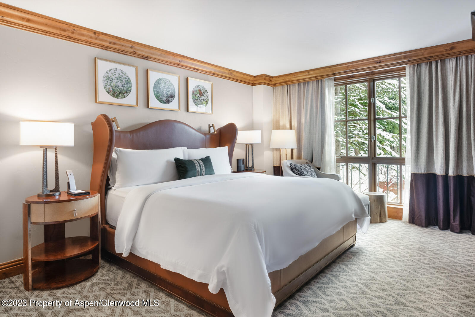 315 E Dean Street, B22/F2