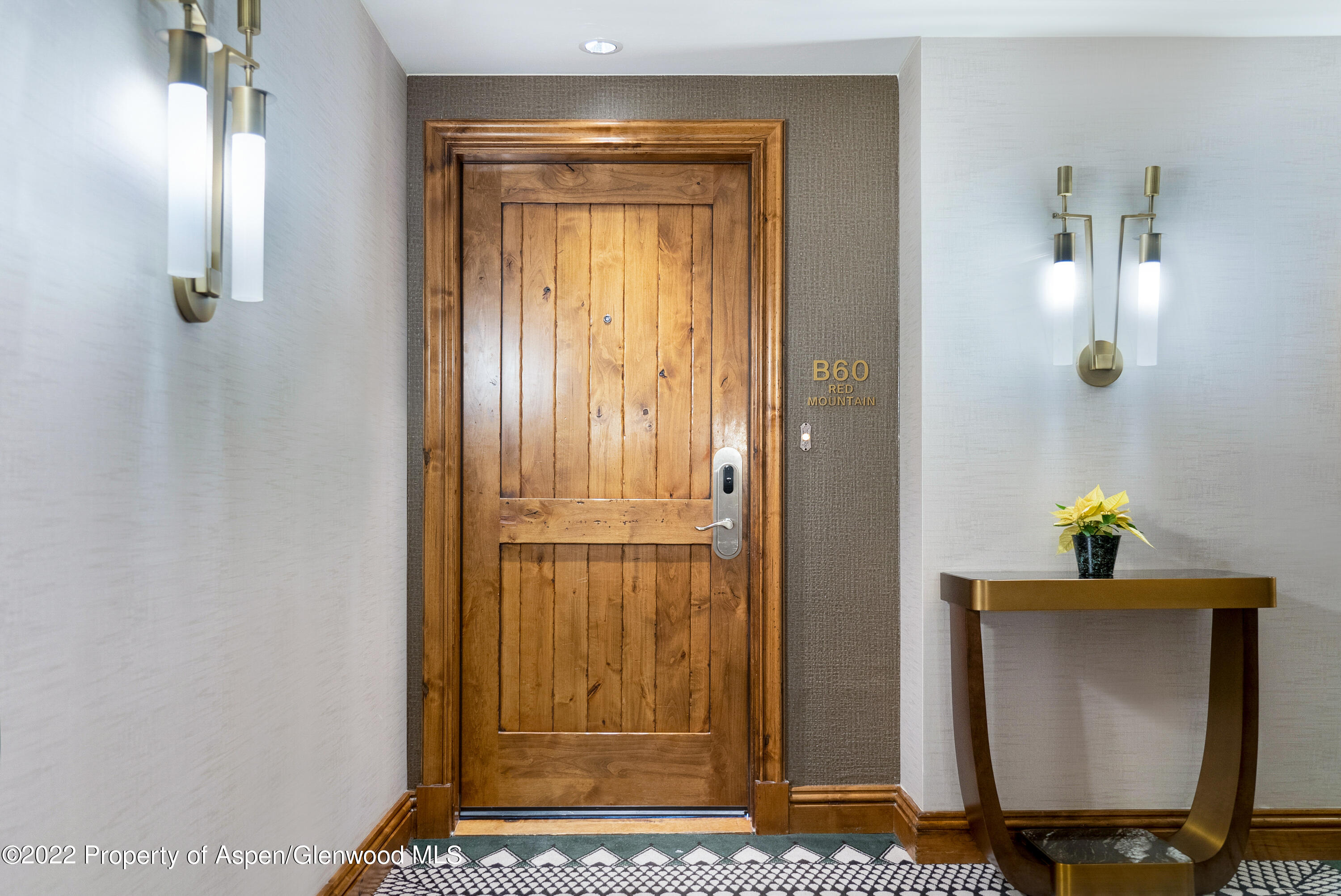 315 E Dean Street, B34/A3