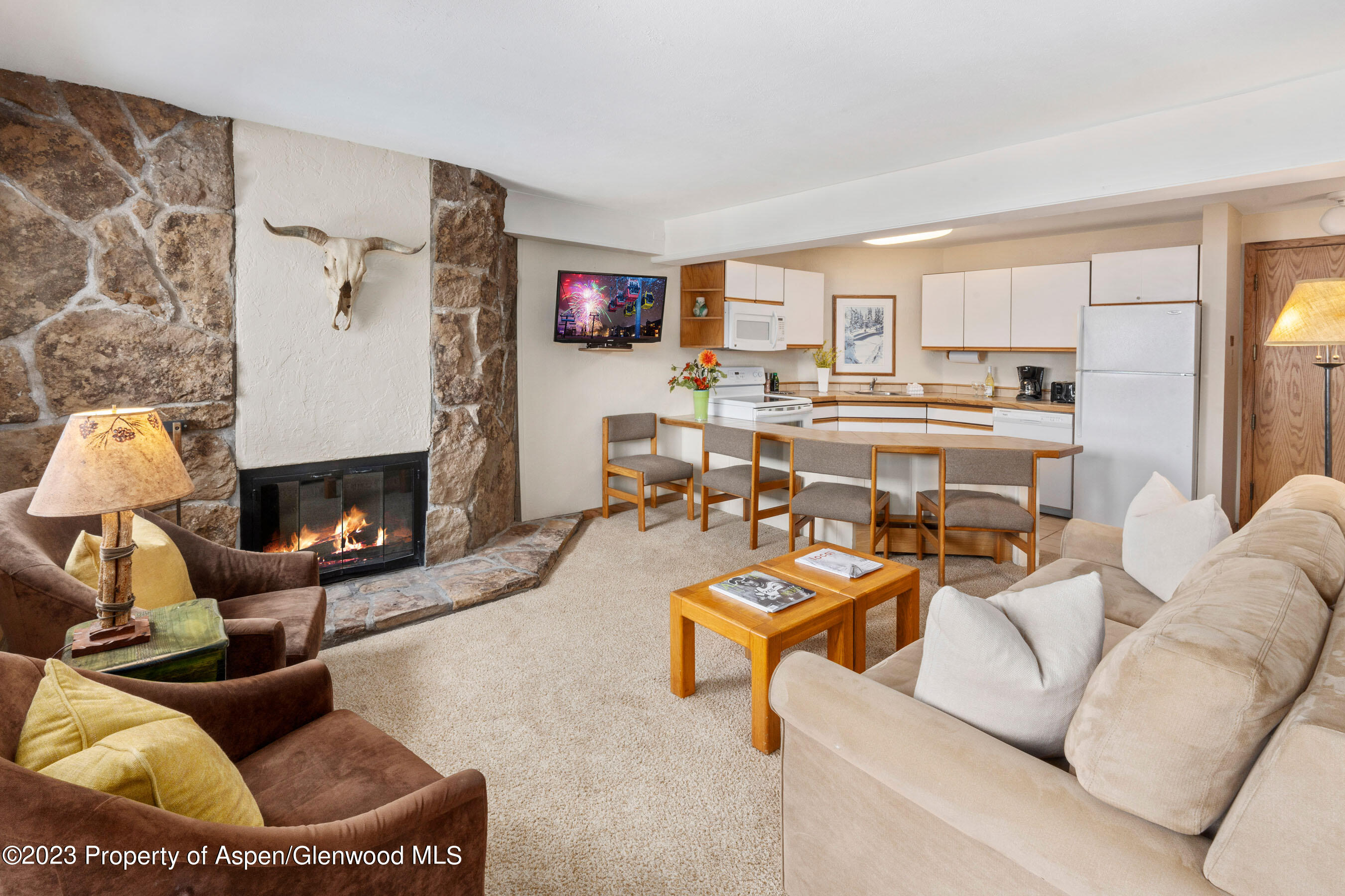 640 Carriage Way, #107