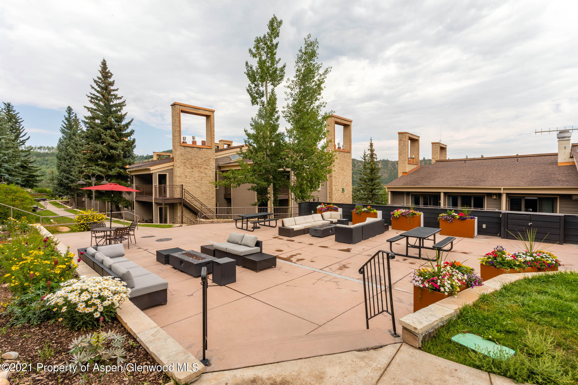 690 Carriage Way, C1A