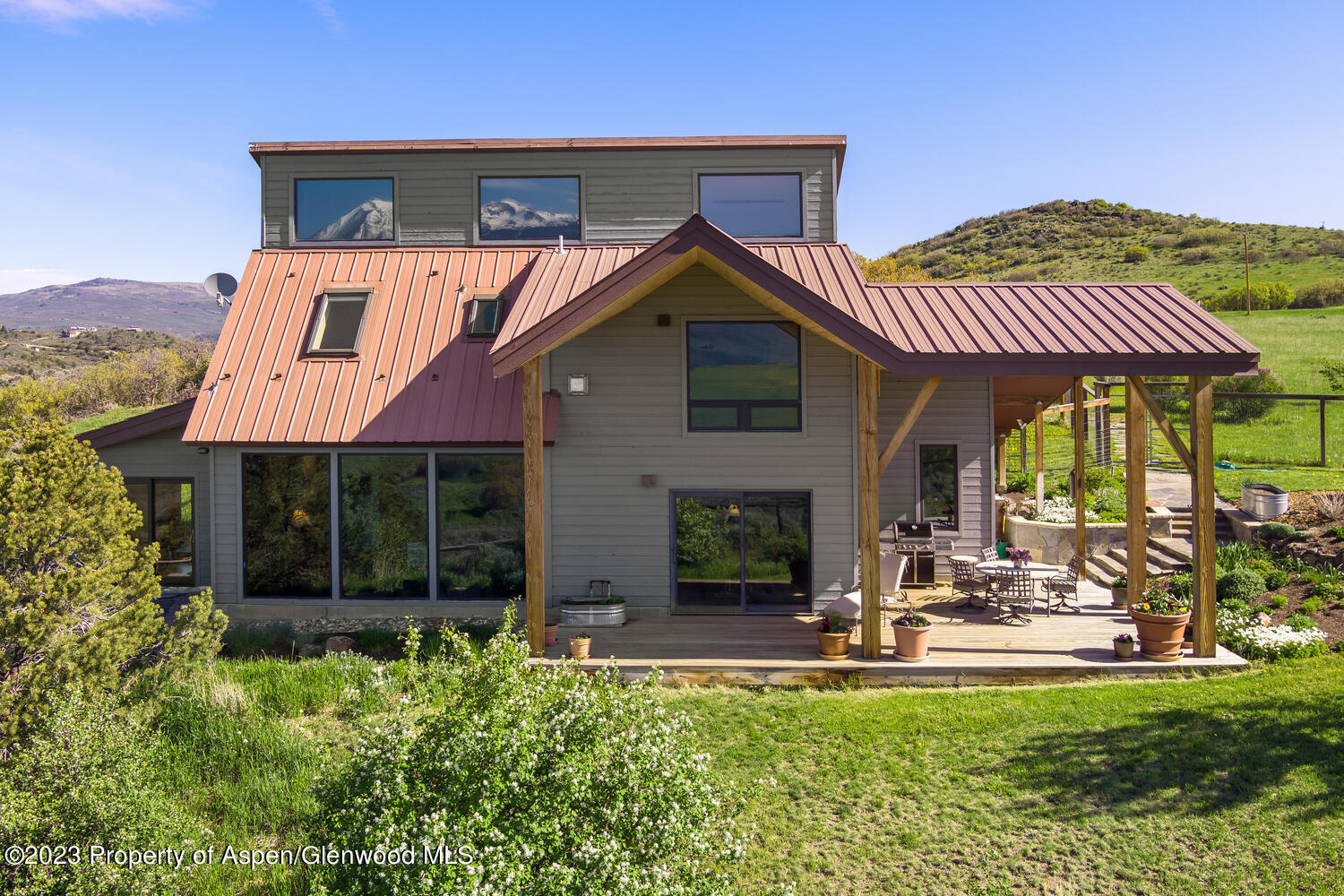 196 Sunlight Drive