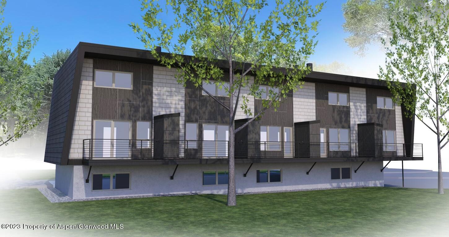 700 W Hopkins Avenue, 13