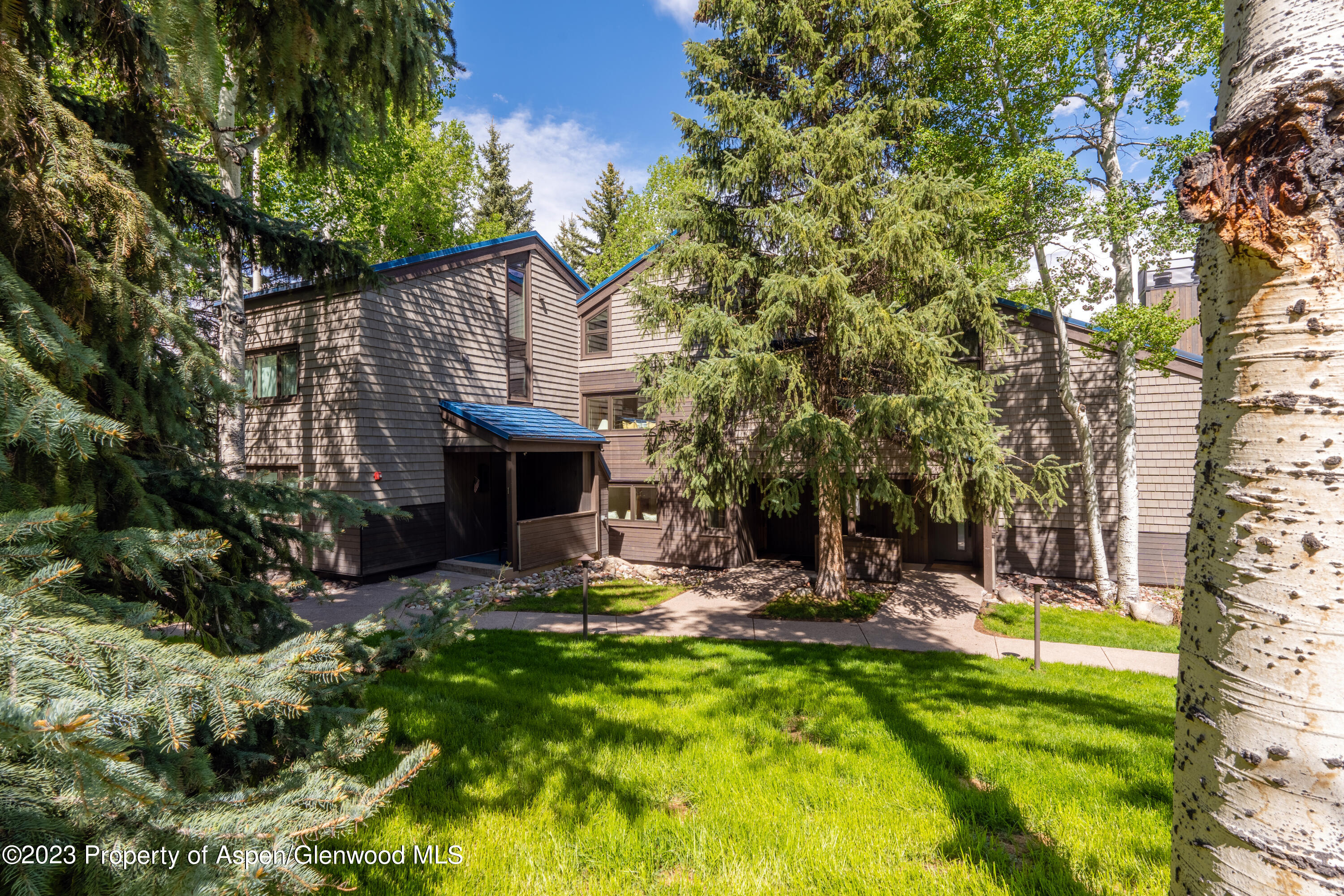 4000 Brush Creek Road, 2