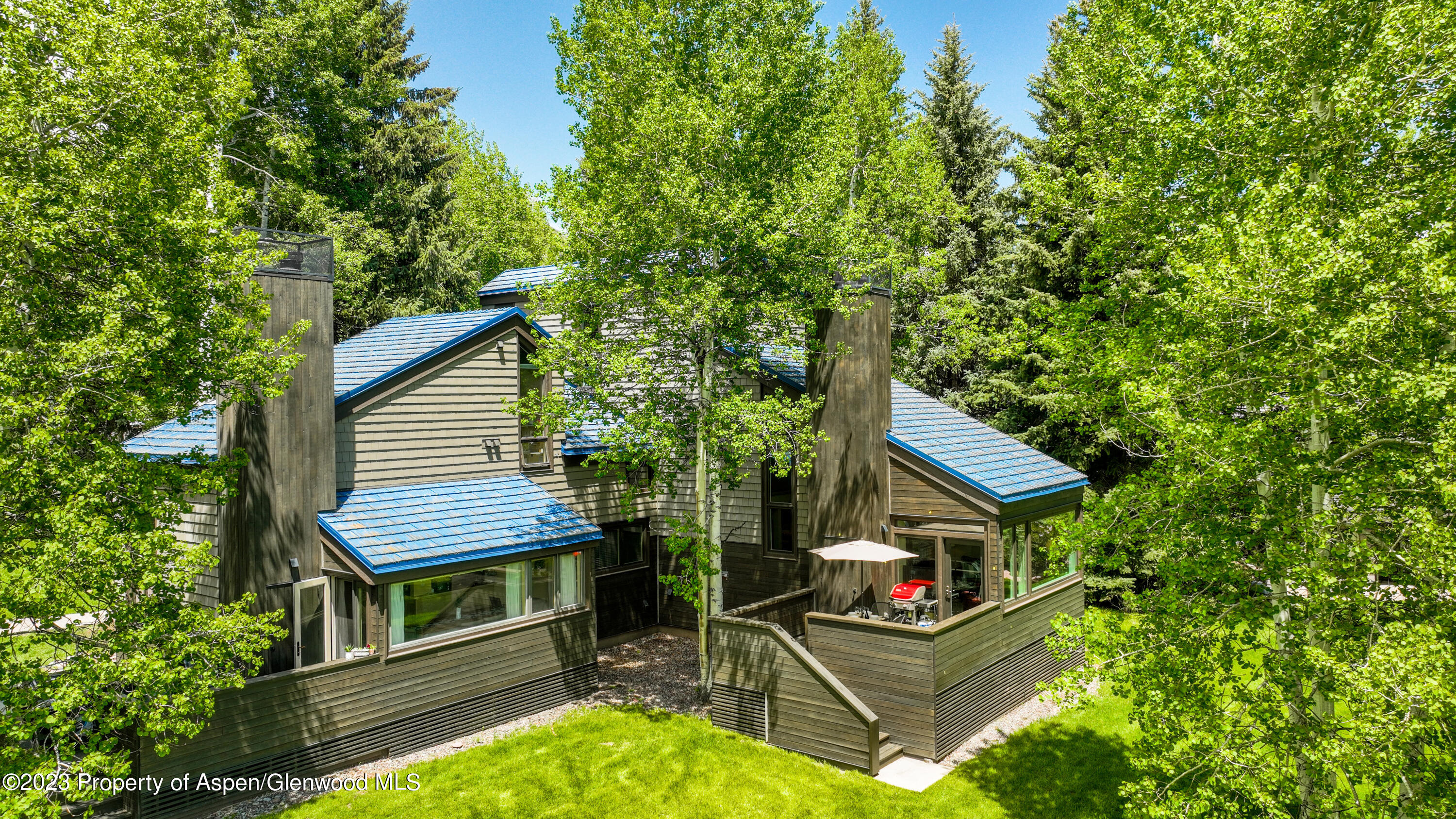 4000 Brush Creek Road, 2