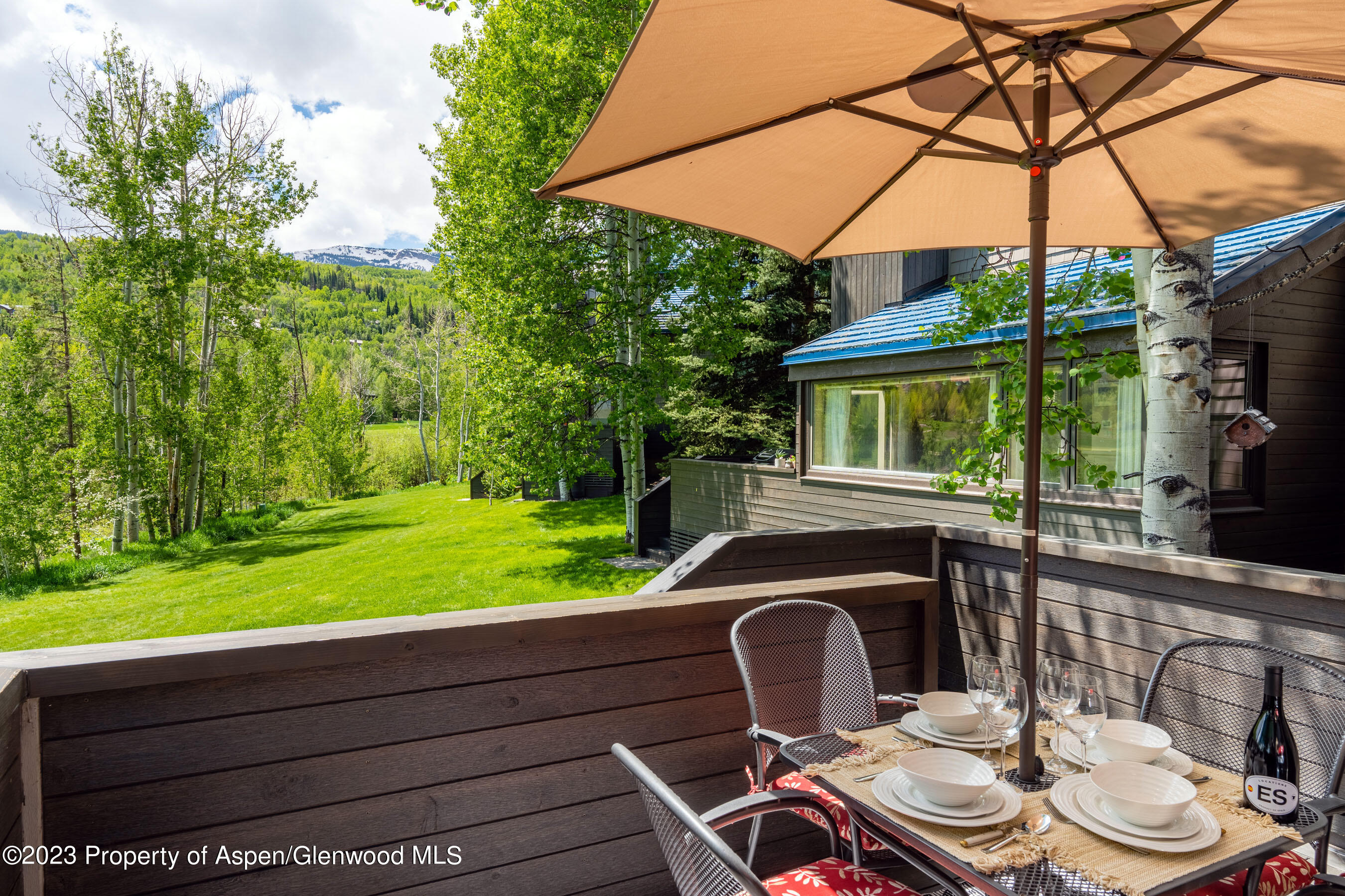 4000 Brush Creek Road, 2