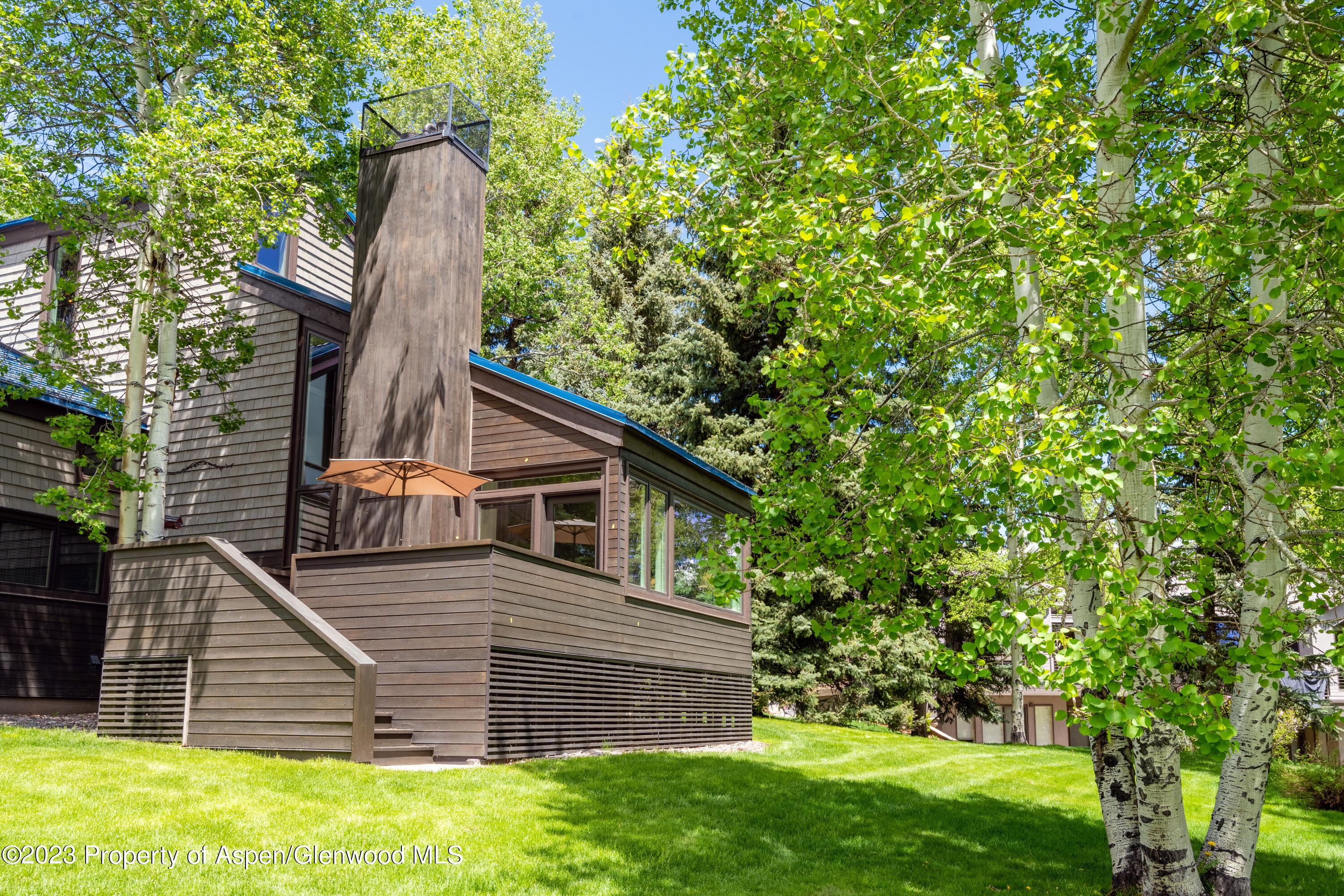 4000 Brush Creek Road, 2