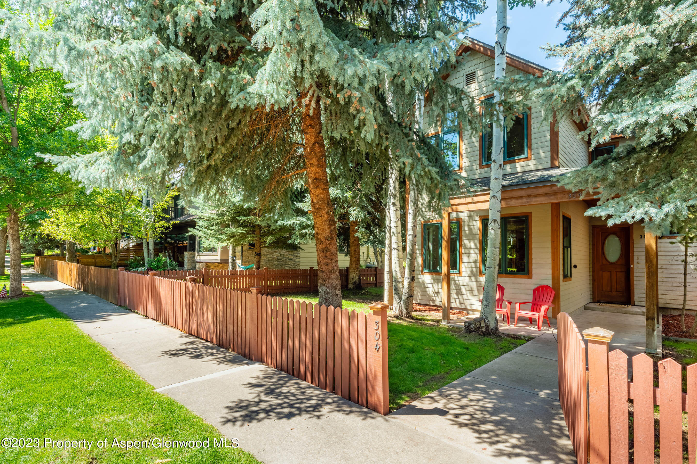 304 Summerset Lane, Unit A