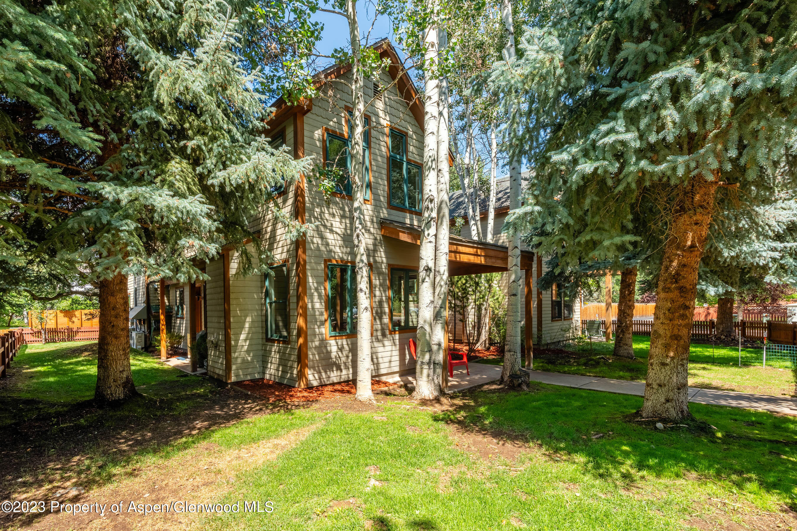 304 Summerset Lane, Unit A