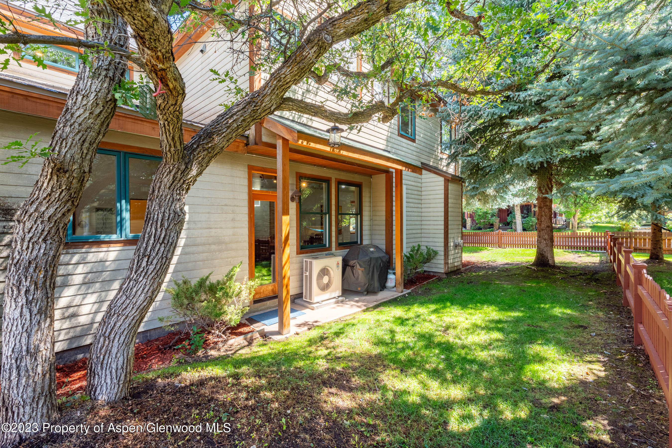 304 Summerset Lane, Unit A