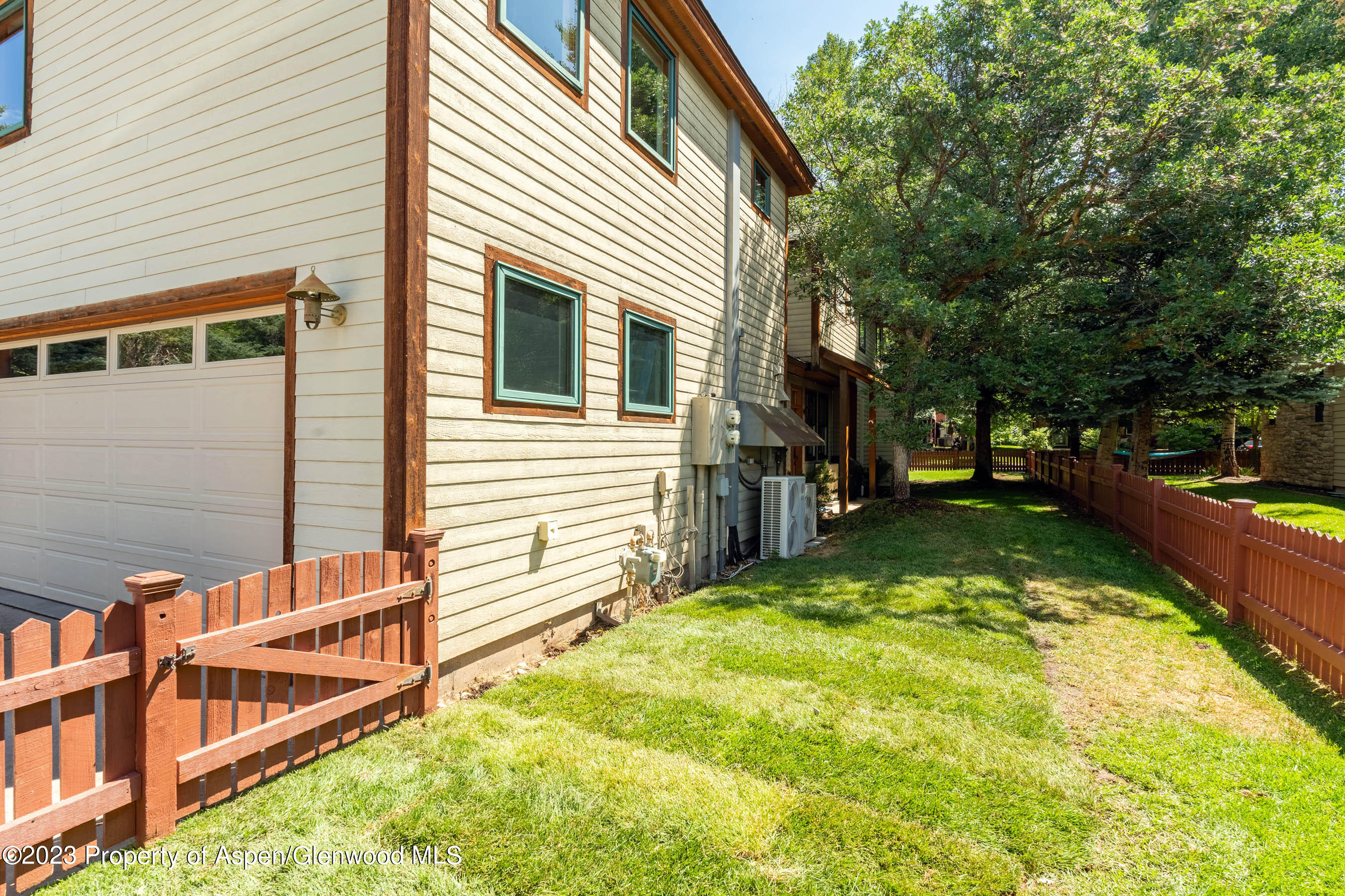304 Summerset Lane, Unit A