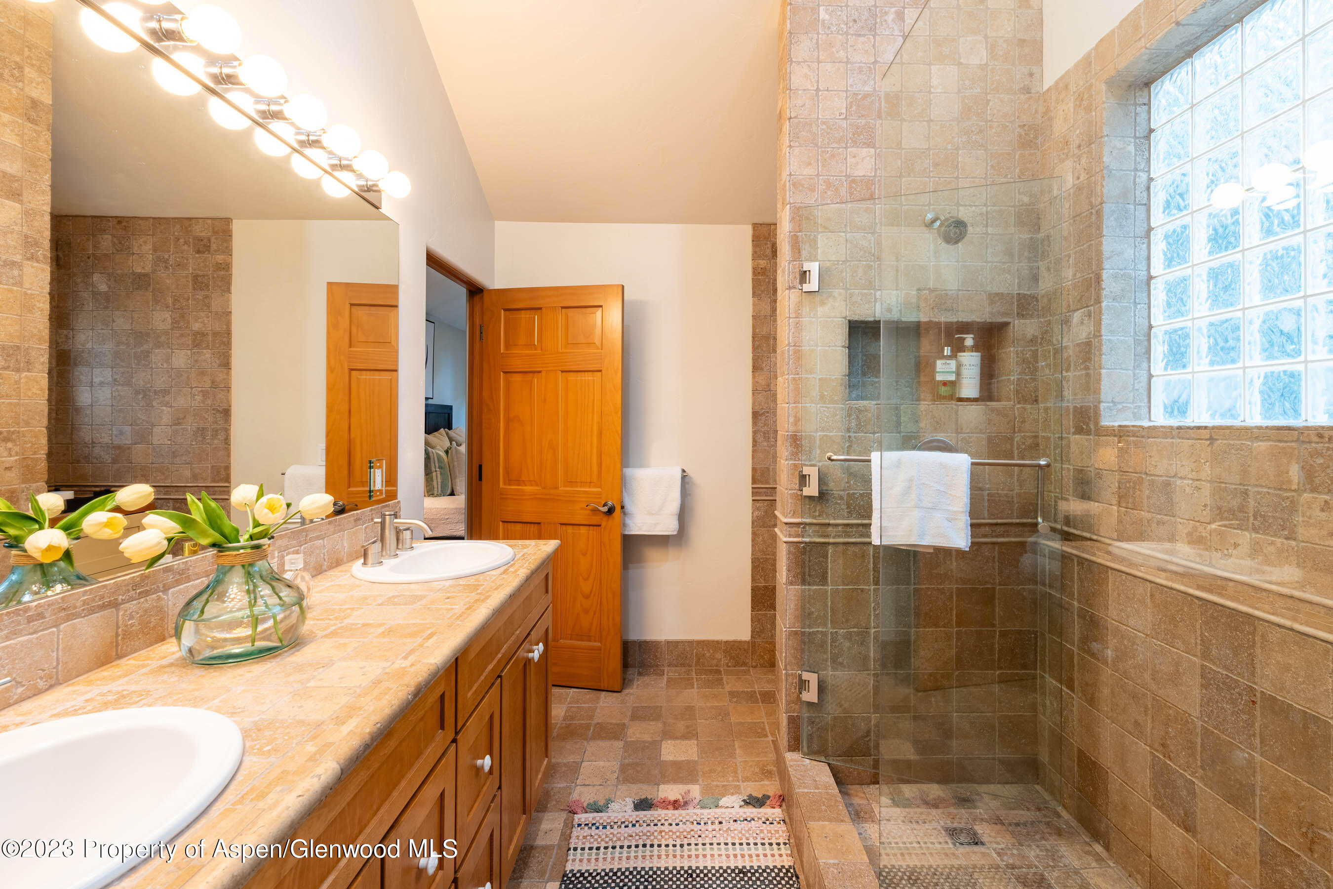 304 Summerset Lane, Unit A
