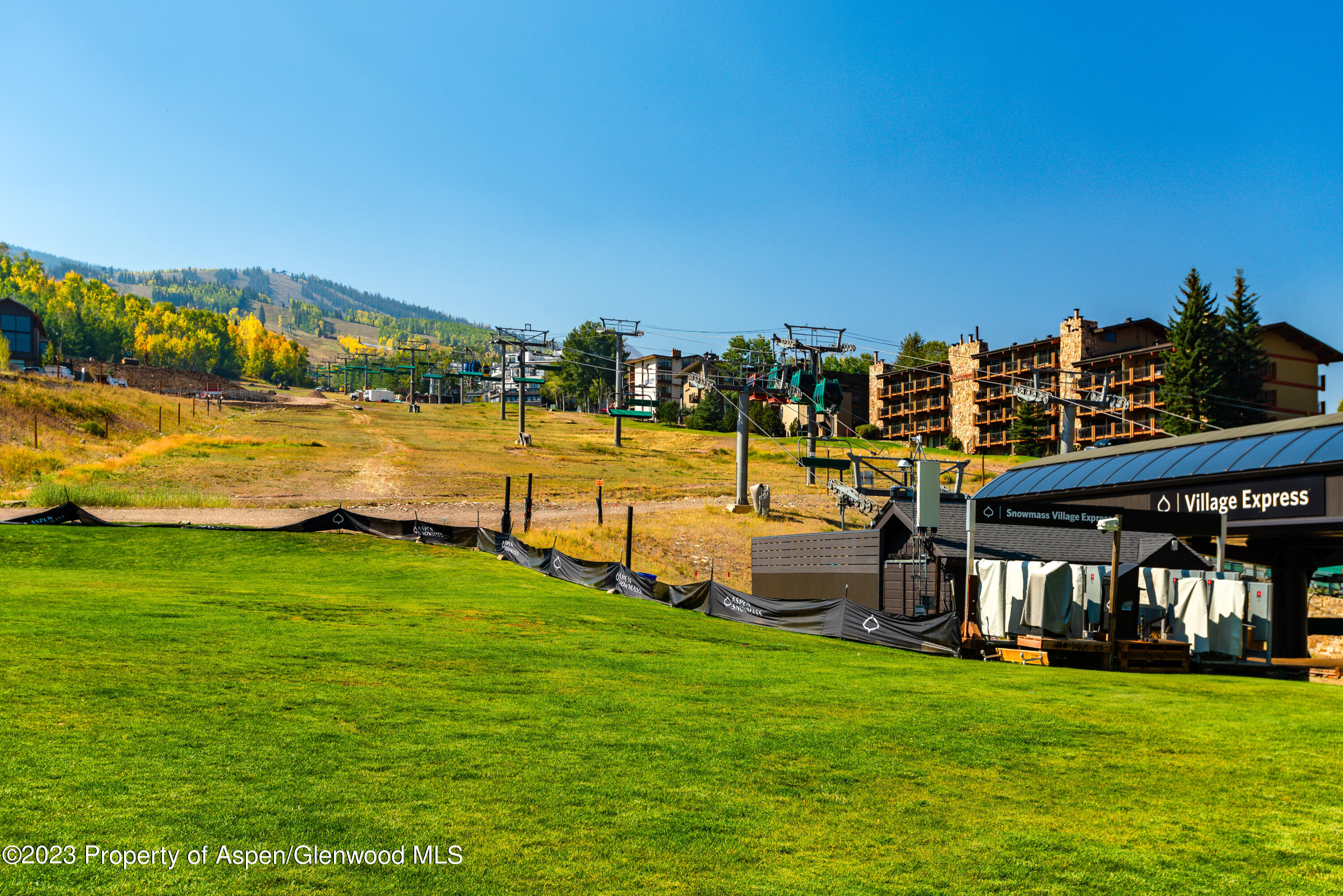 110 CARRIAGE Way, 3308