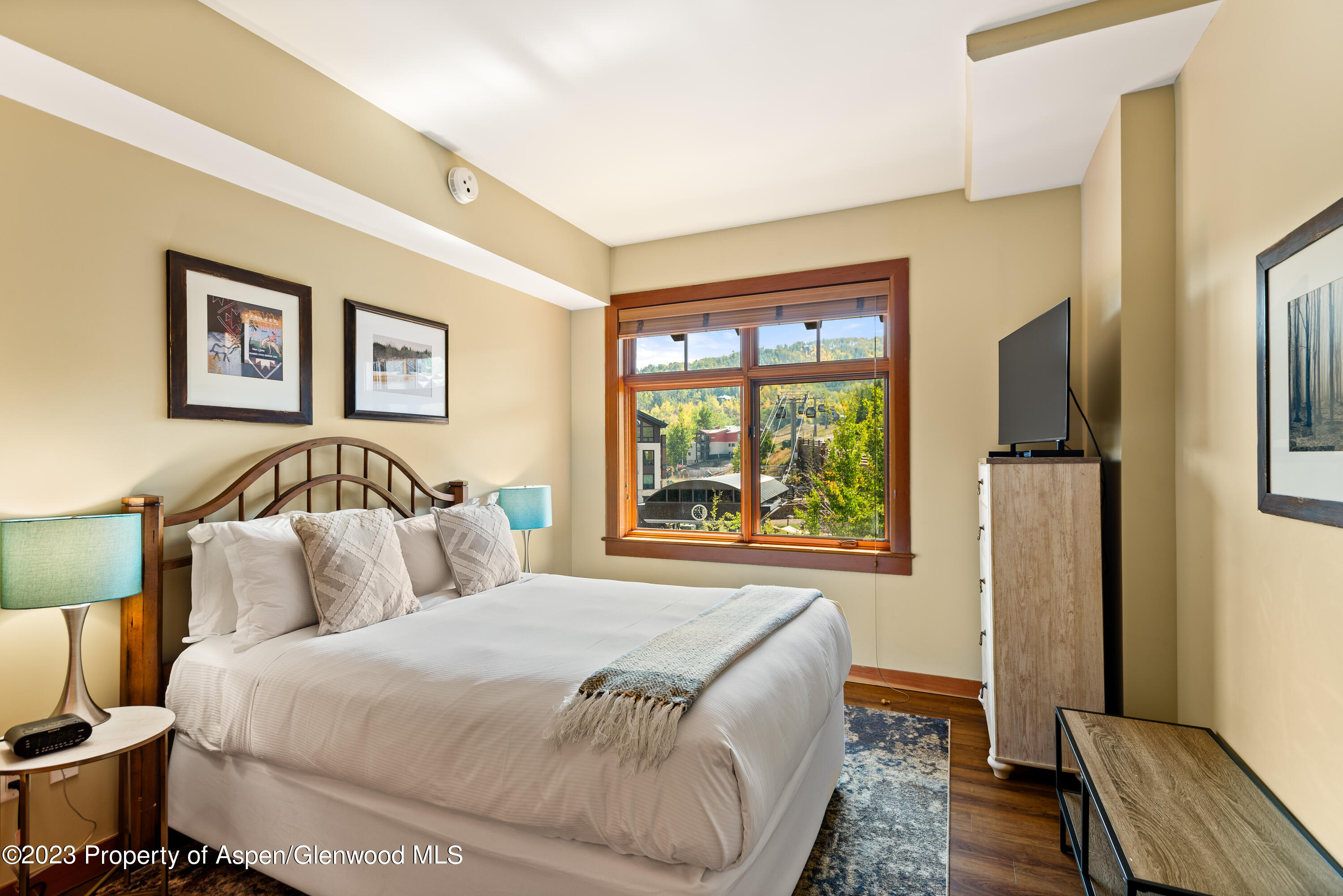 110 CARRIAGE Way, 3308