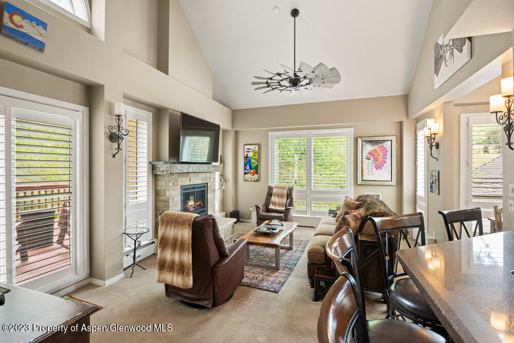 476 Wood Road, #20