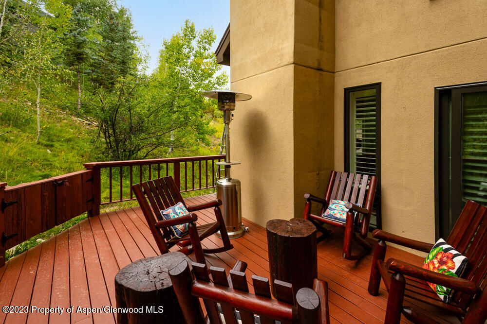 476 Wood Road, #20