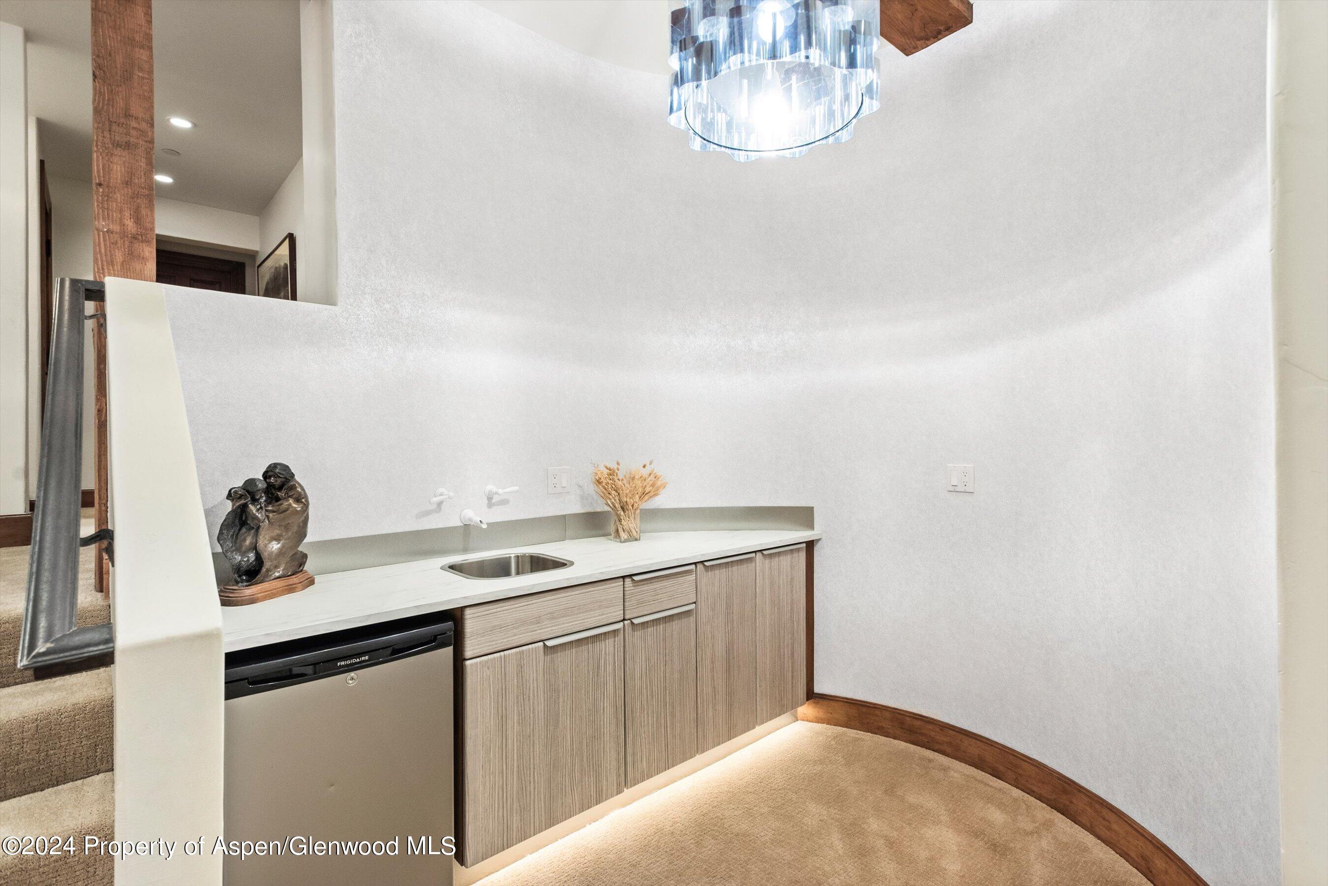 15 Westview Drive, Aspen