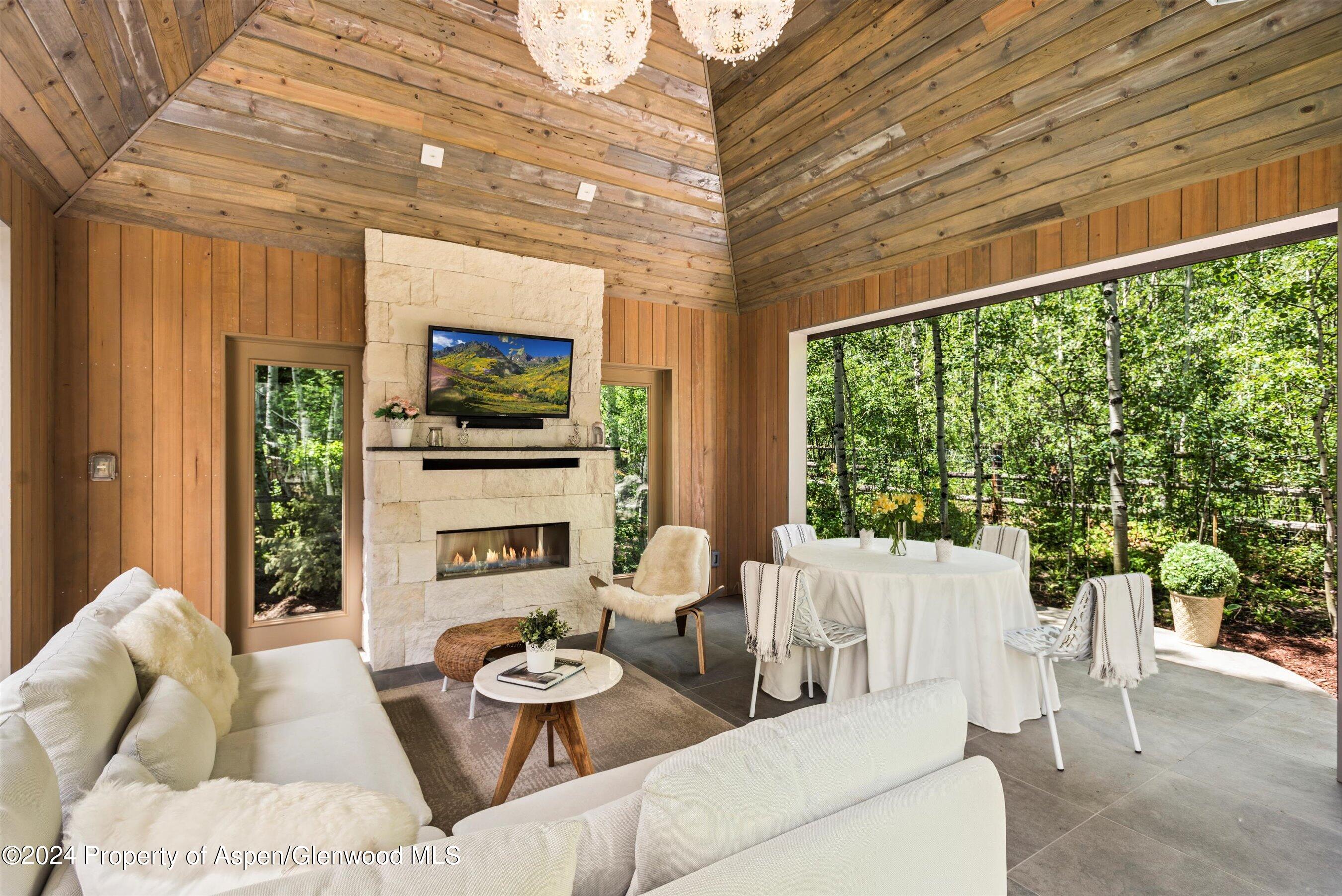 15 Westview Drive, Aspen