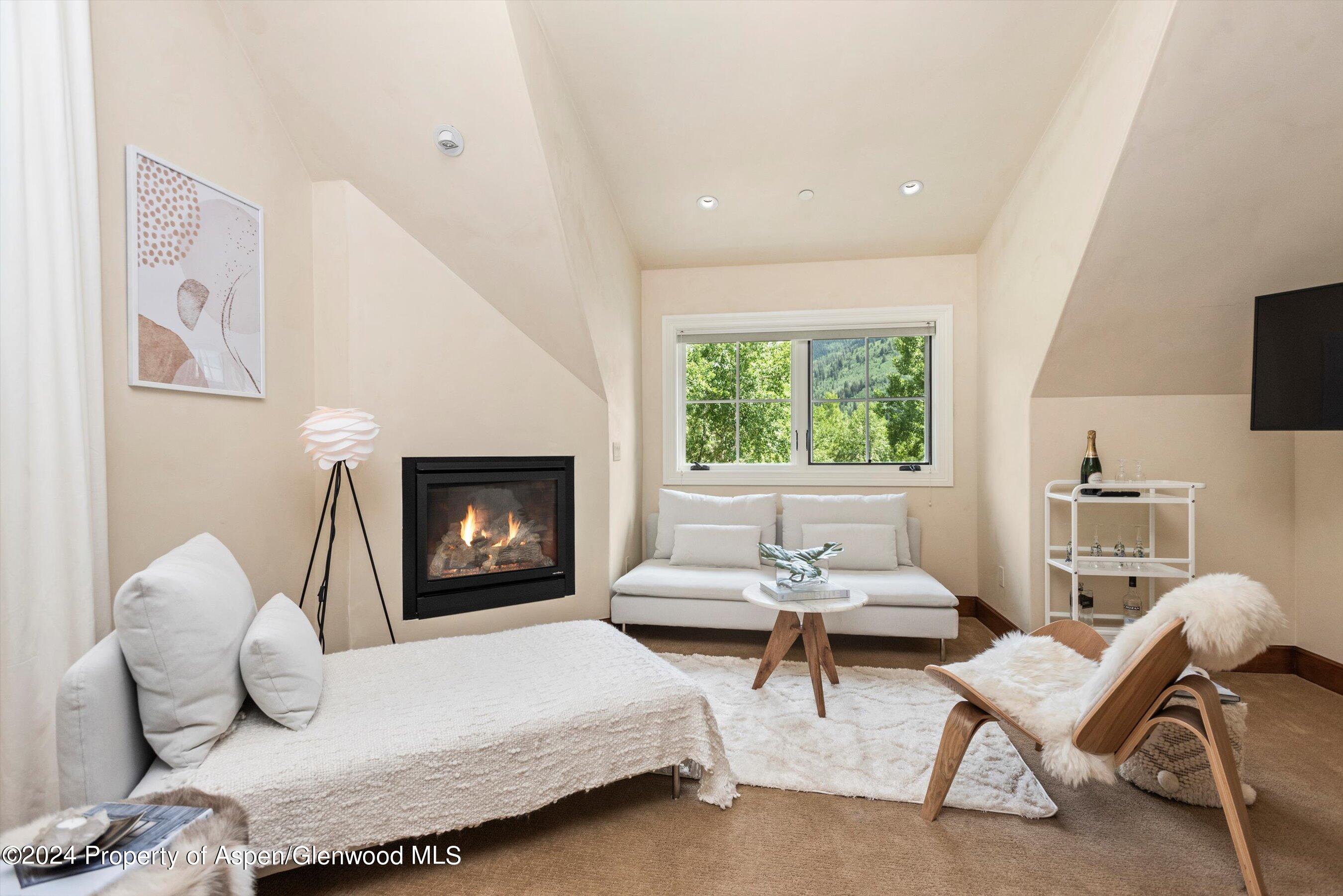 15 Westview Drive, Aspen