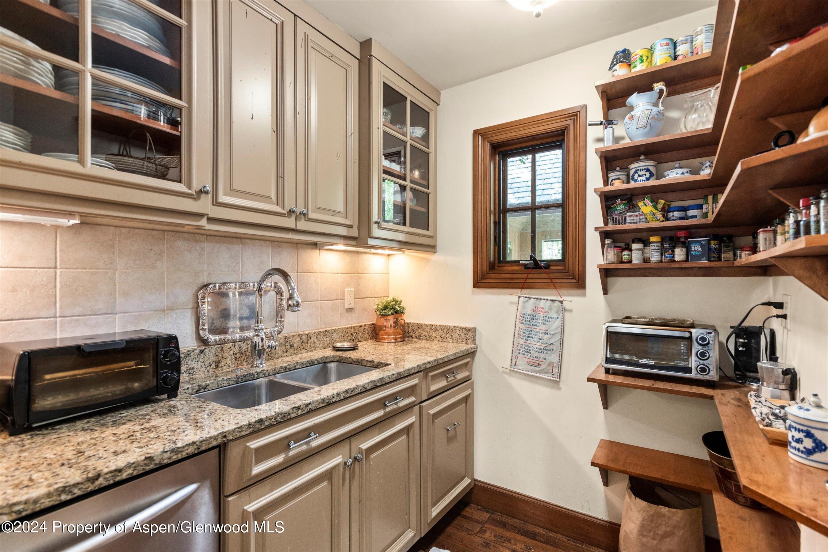 15 Westview Drive, Aspen