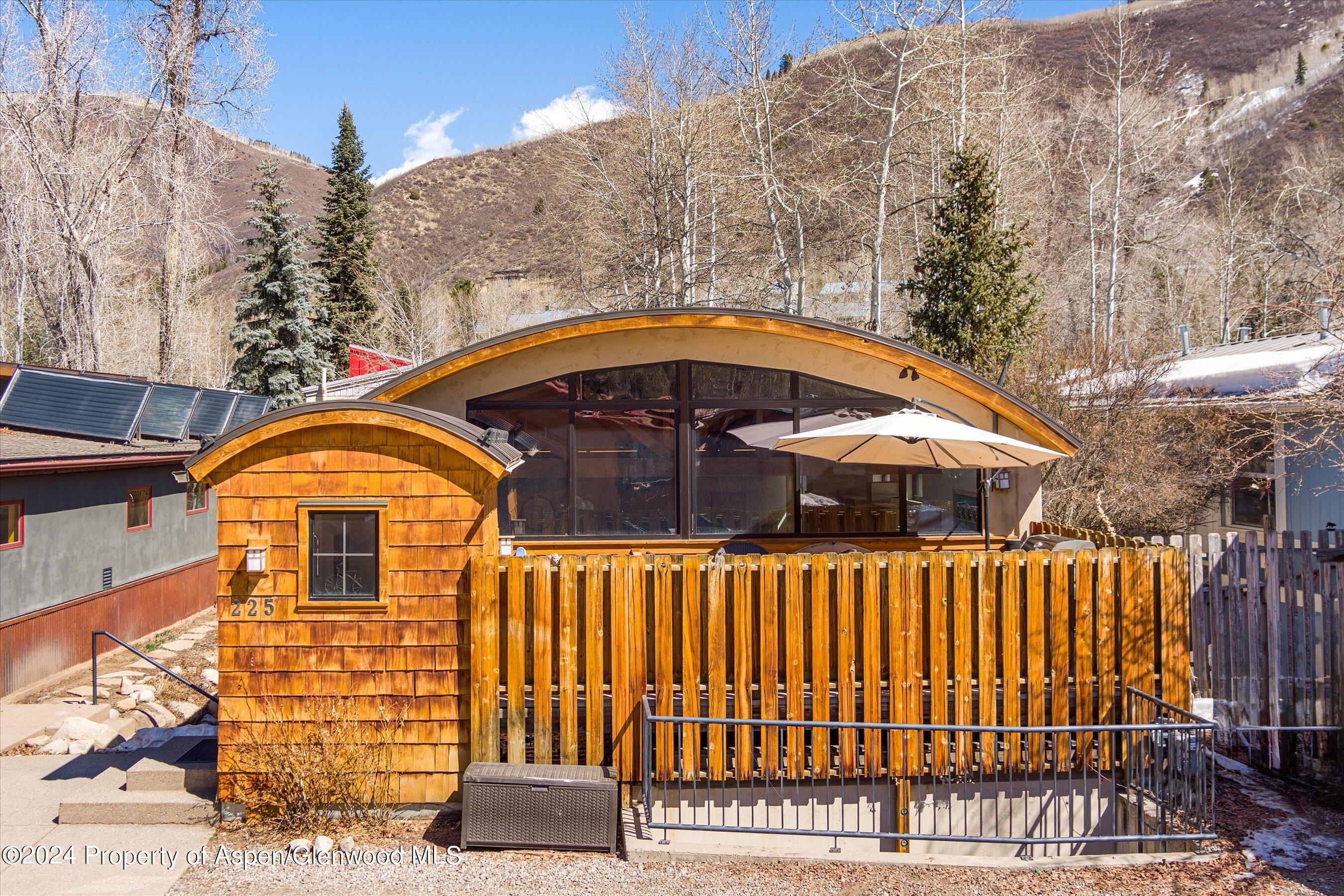 225 Cottonwood Lane