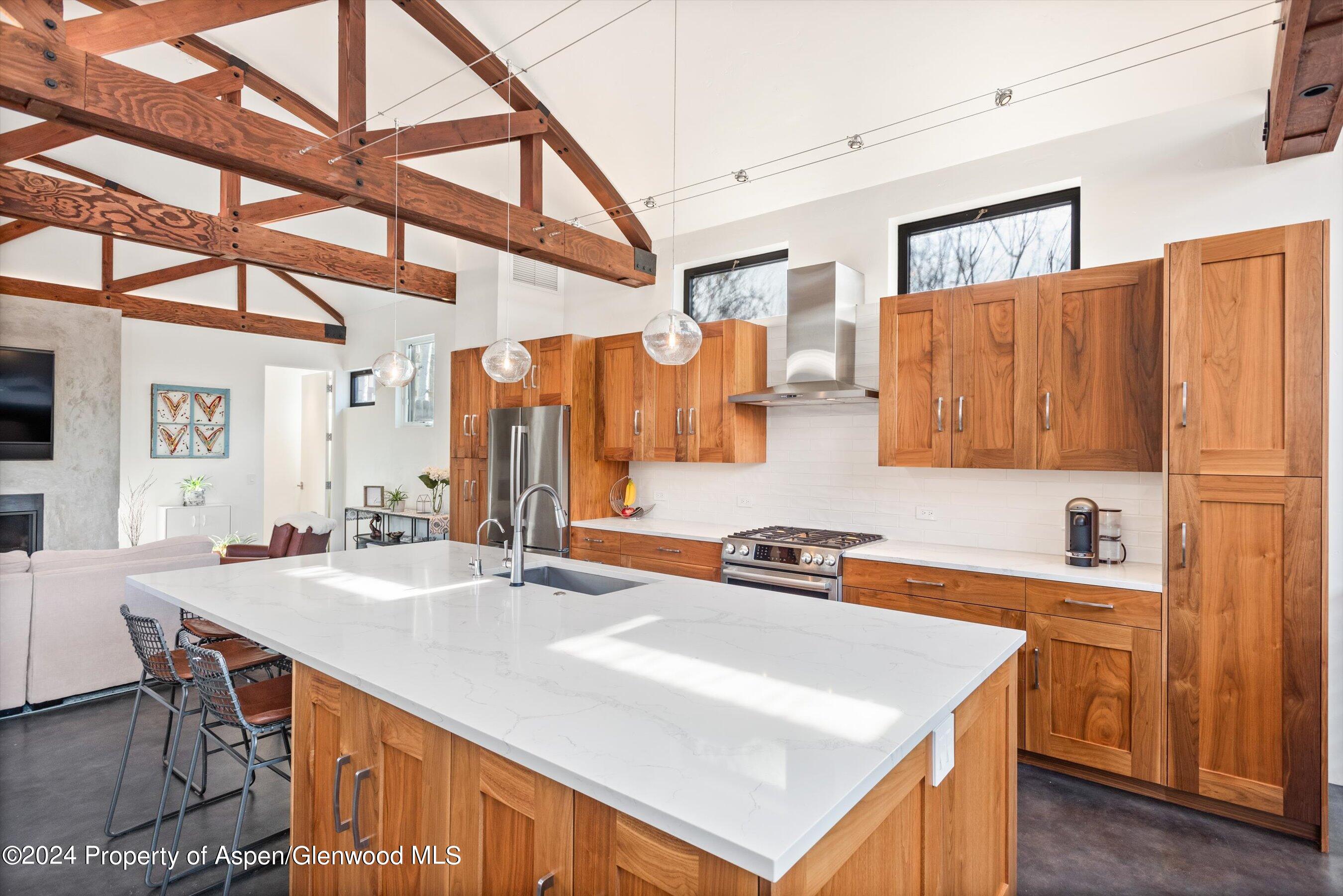 225 Cottonwood Lane