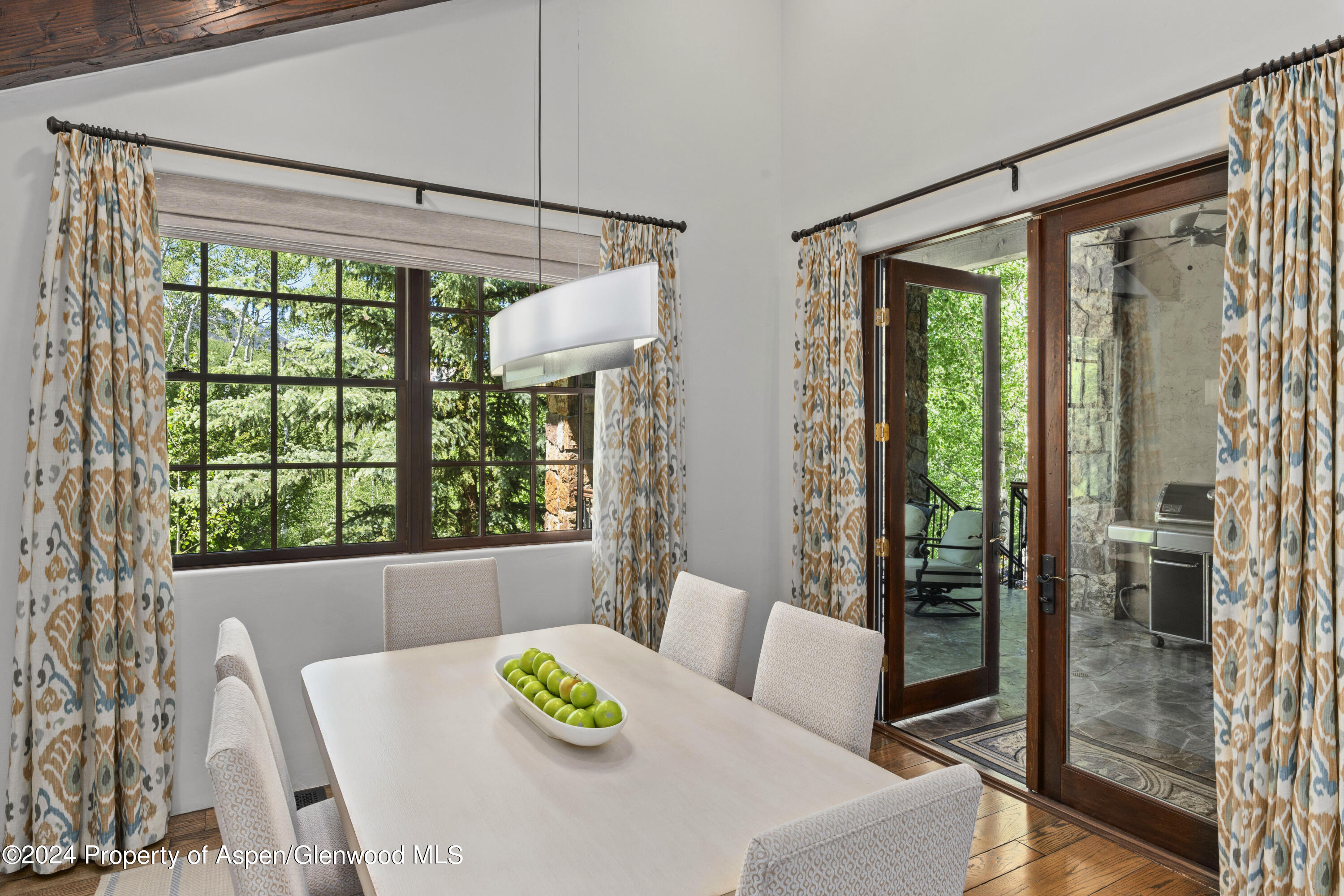 1277 FARAWAY Road