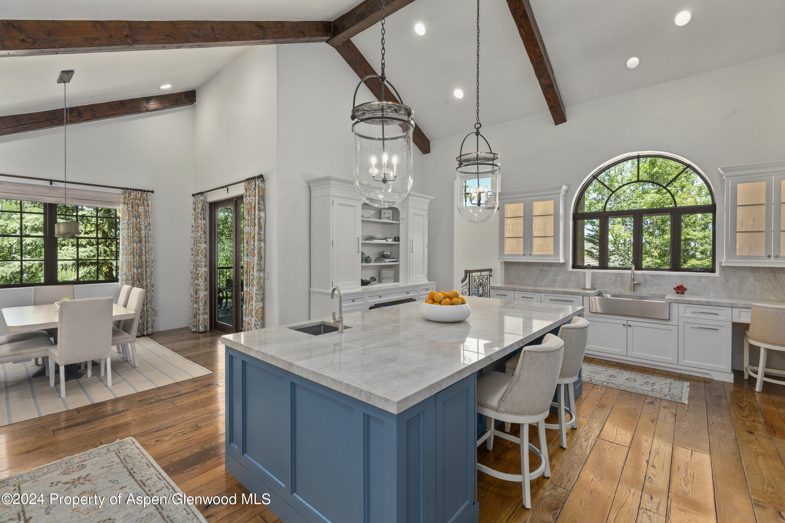 1277 FARAWAY Road